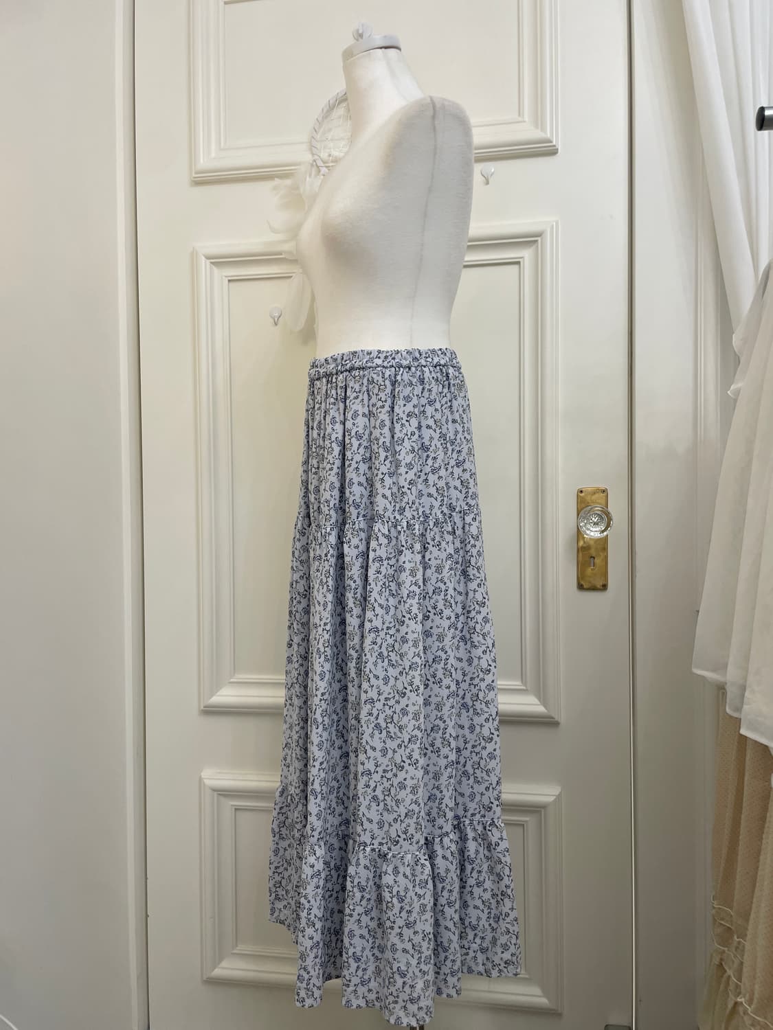 sky blue flower shirring long skirt 상품이미지2