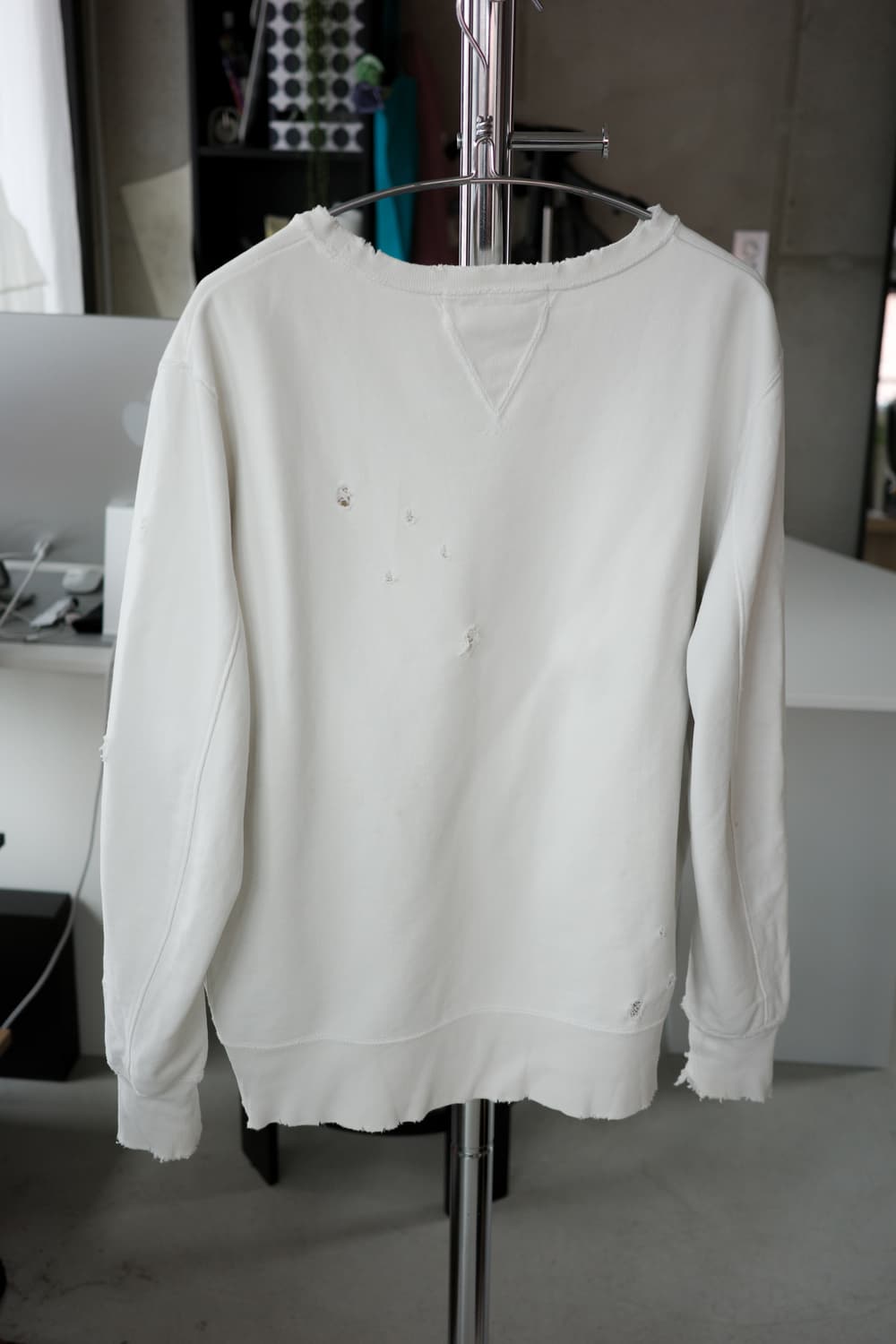 Remi relief 레미 릴리프 데미지 스웻 상품이미지2