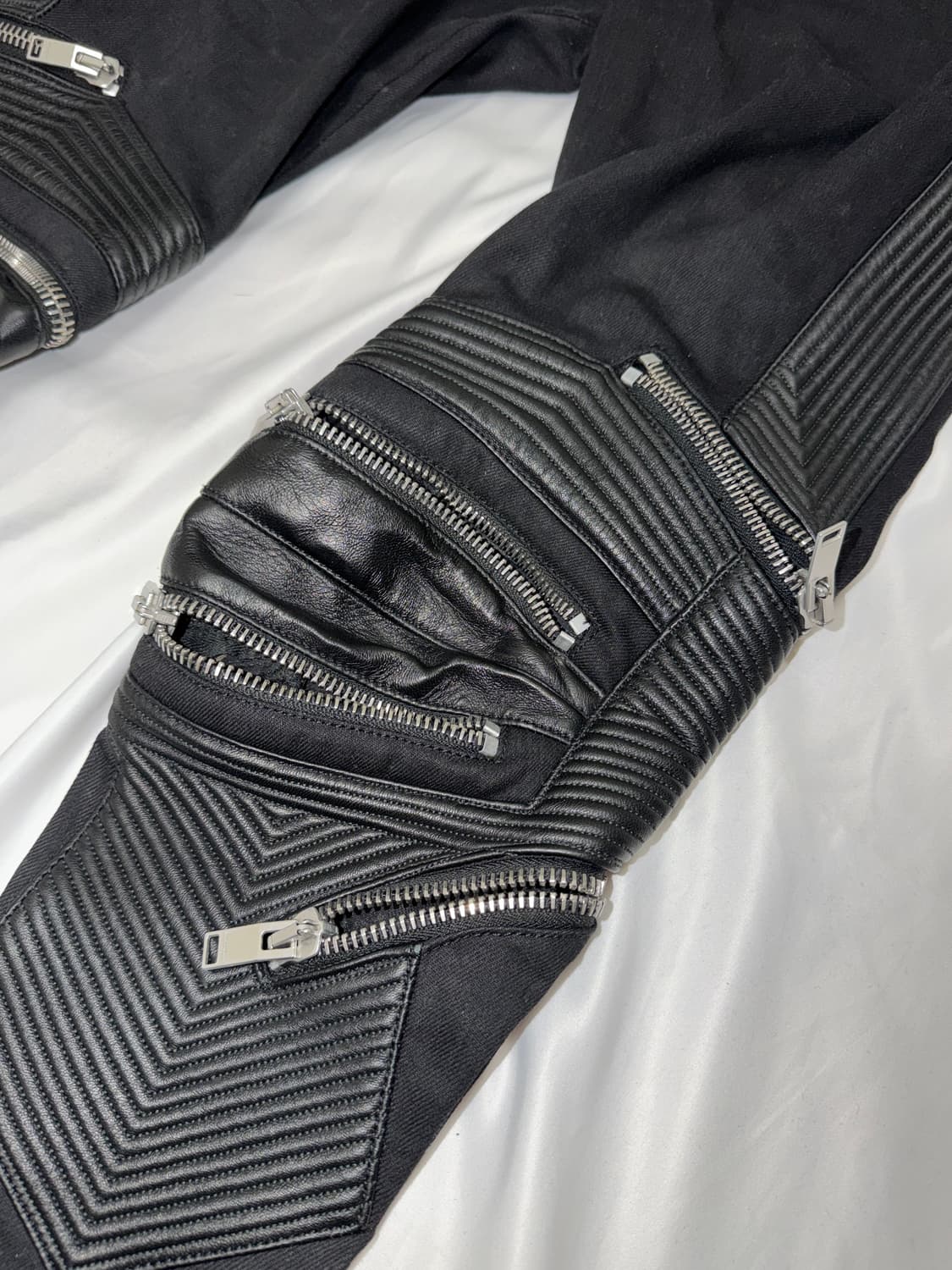 생로랑 레더 패널 진 상품이미지6