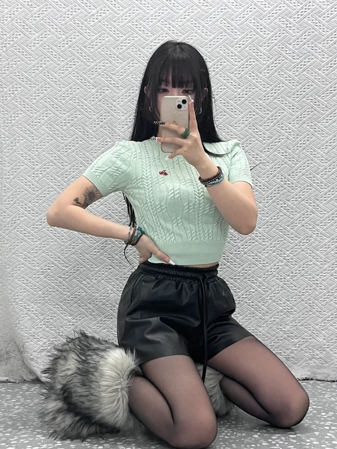 키르시 키치 체리 메로나 민트 반팔 꽈배기 크롭 니트 1 C10160 상품이미지1