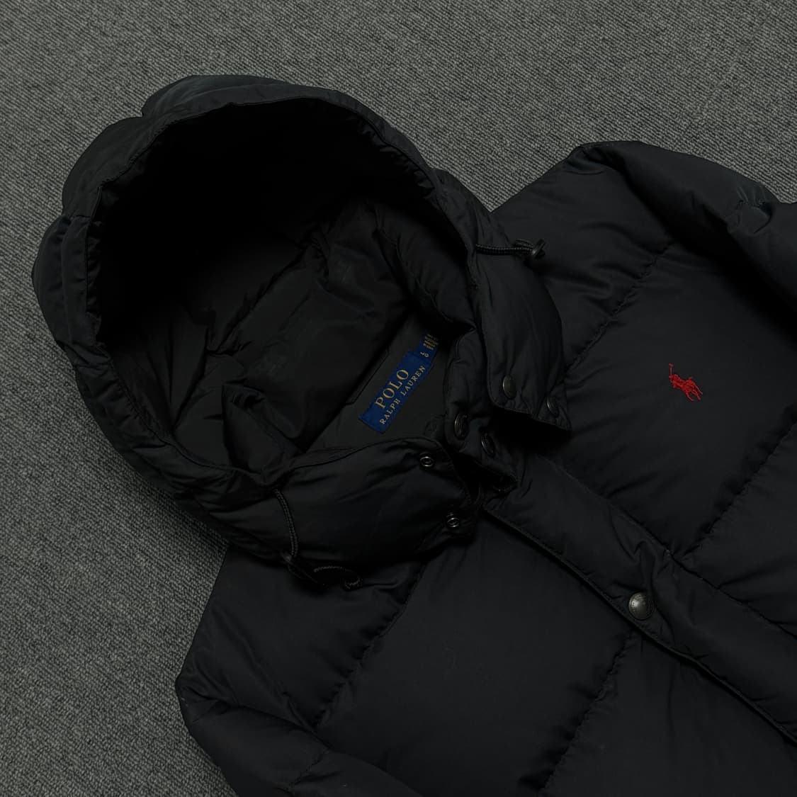 폴로 랄프로렌 엘름우드 다운 패딩 블랙 상품이미지3