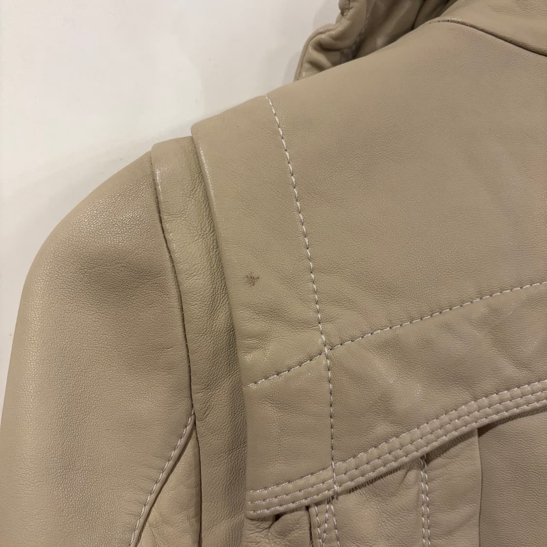 에고이스트 하이넥 레더자켓 상품이미지5