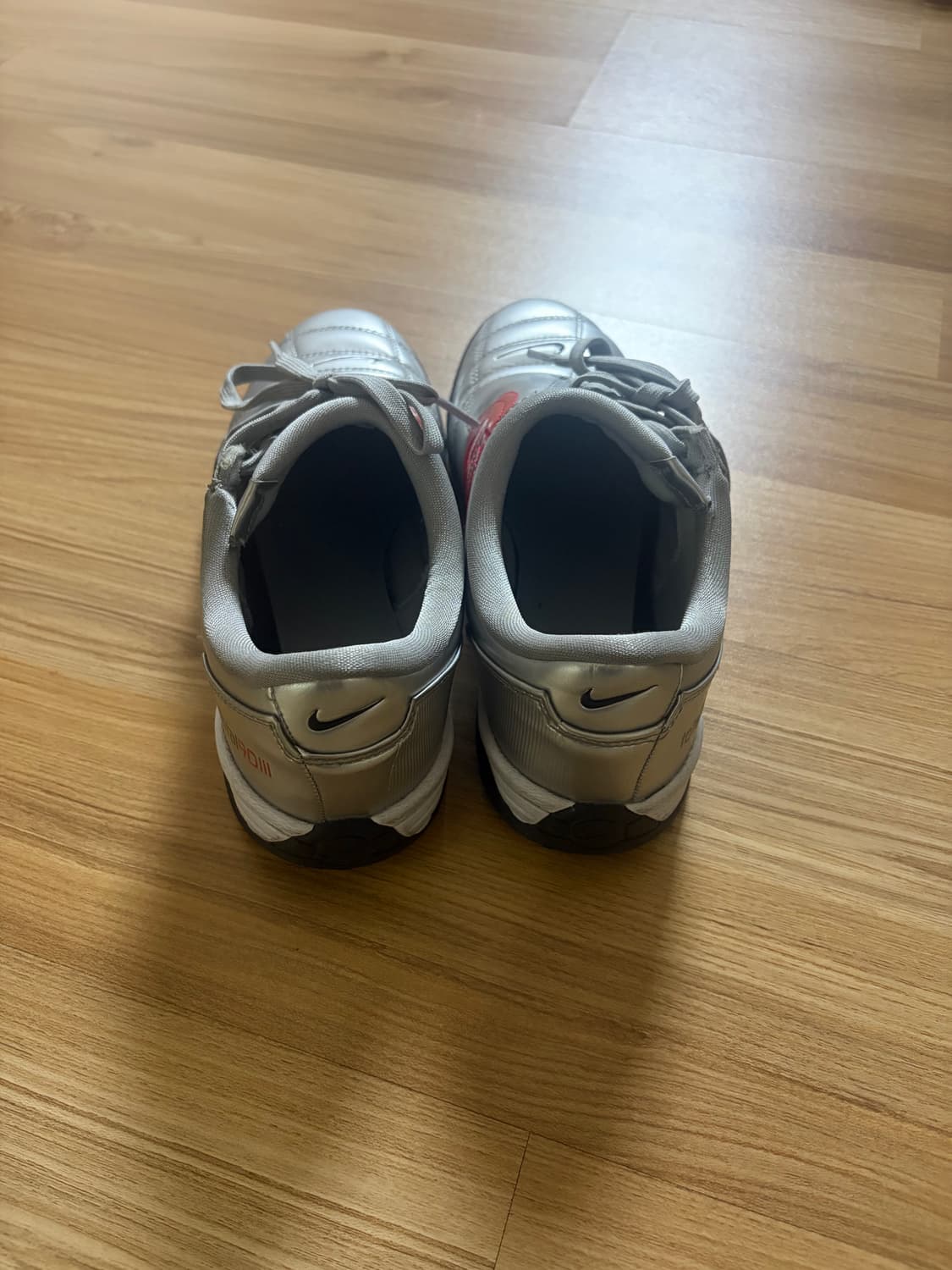 나이키 토탈 90 메탈릭실버 유니버시티 레드 250 상품이미지4