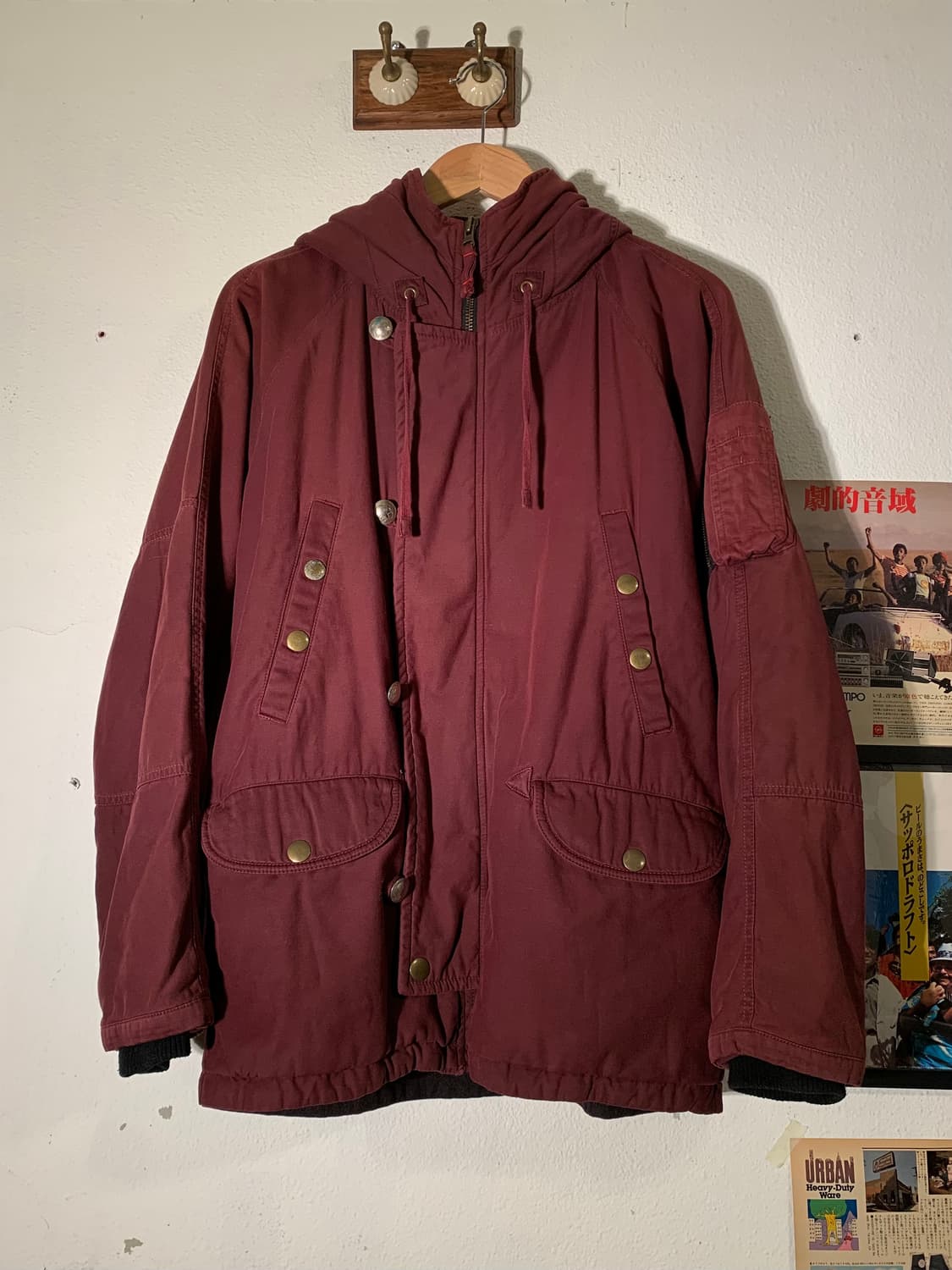 가이진메이드 콘초 사선 버튼 필드파카 상품이미지1