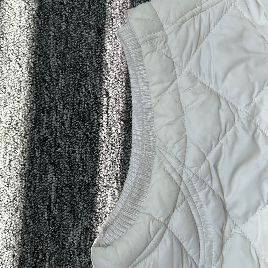 타미힐피거 화이트 퀄팅 패딩 베스트 상품이미지5