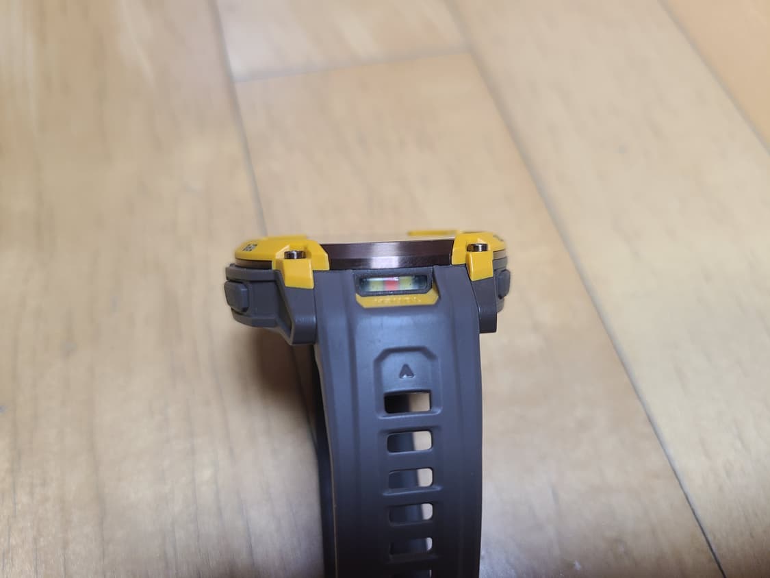 가민 인스팅트 크로스오버 아몰레드 풀박스 상품이미지7