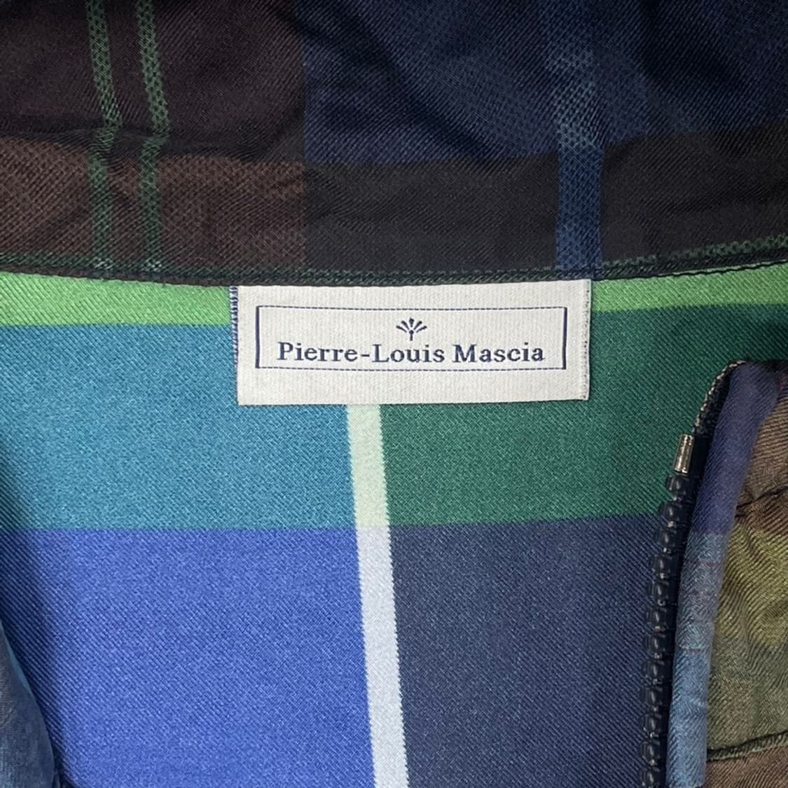 피에르 루이 마시아 패턴 바람막이 v0296 상품이미지7