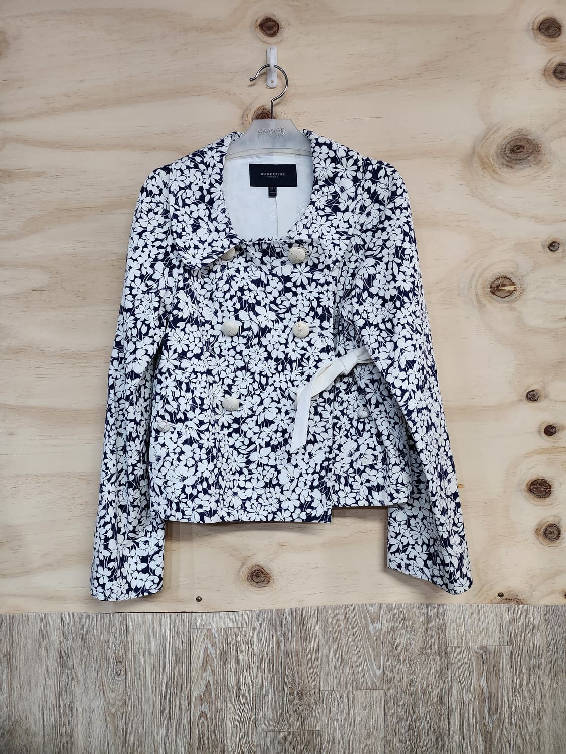 824) 버버리 플라워 프린트 여성 자켓 상품이미지1