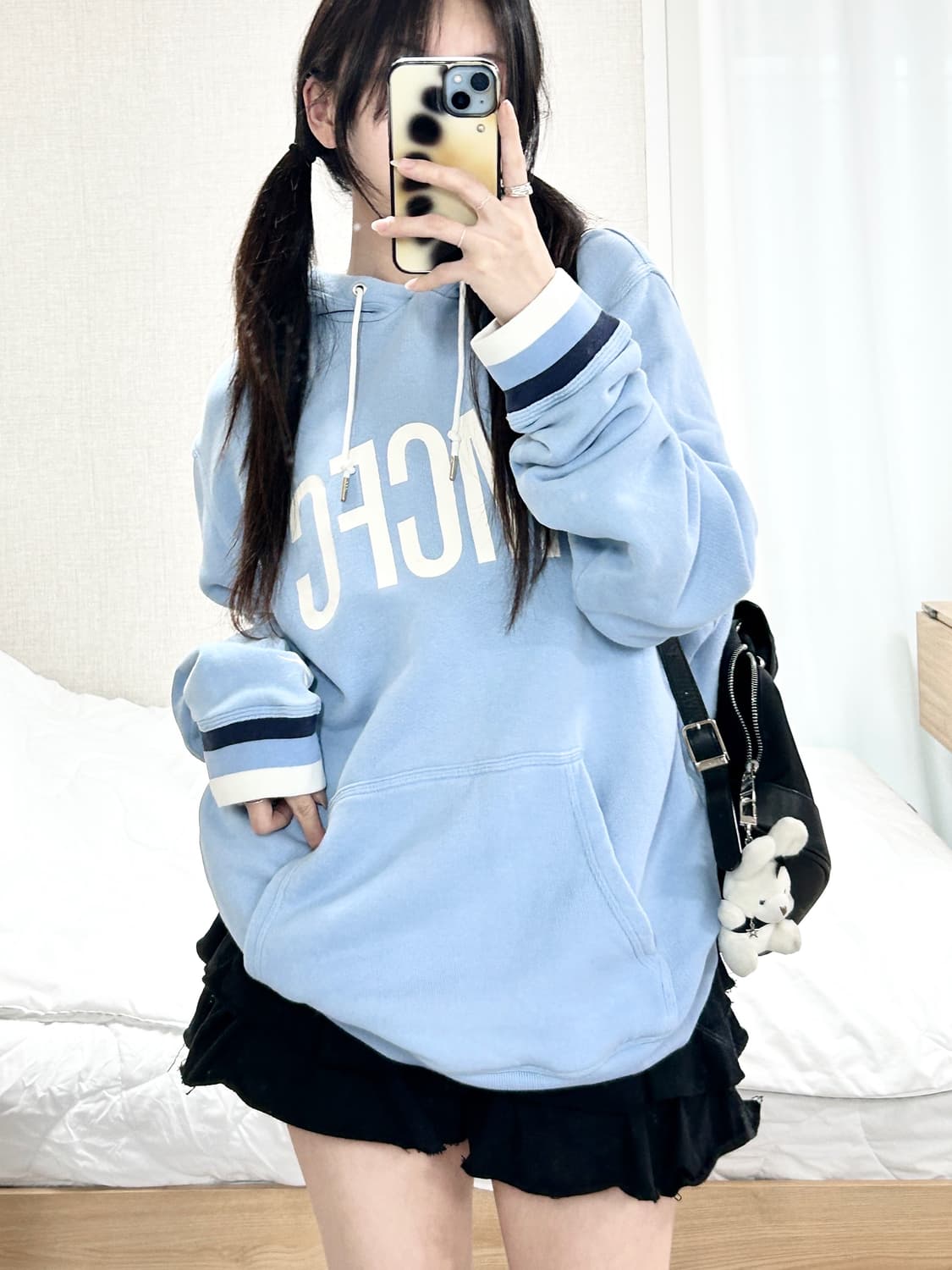 나이키 MCFC 빅로고 뮤트하늘 후드 상품이미지3