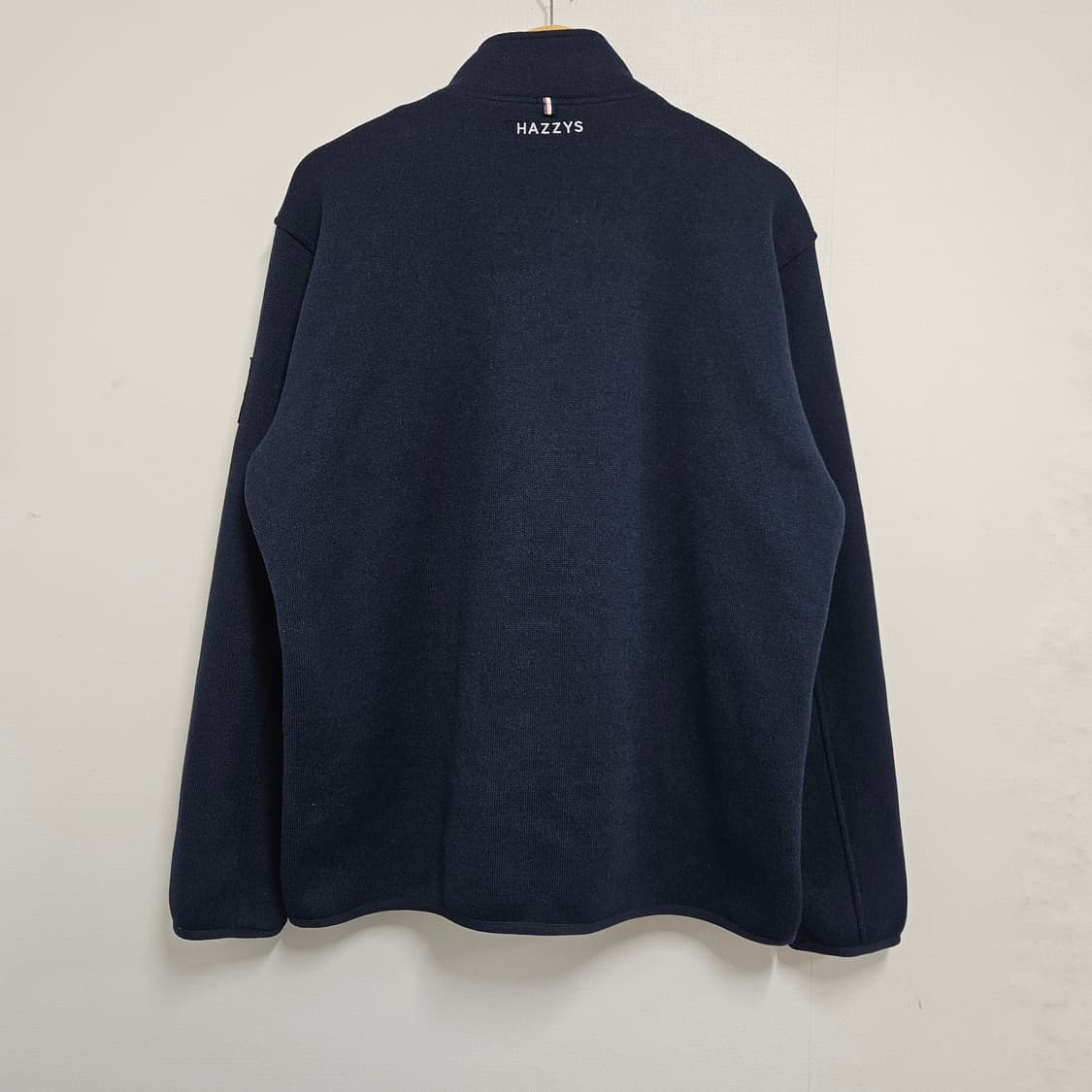 110 헤지스 네이비 니트집업 자켓 상품이미지4