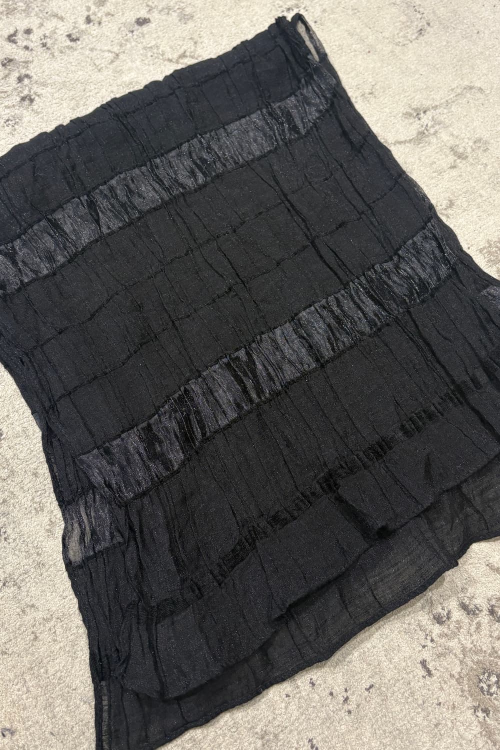 Black Pleated Mesh Scarf 상품이미지3