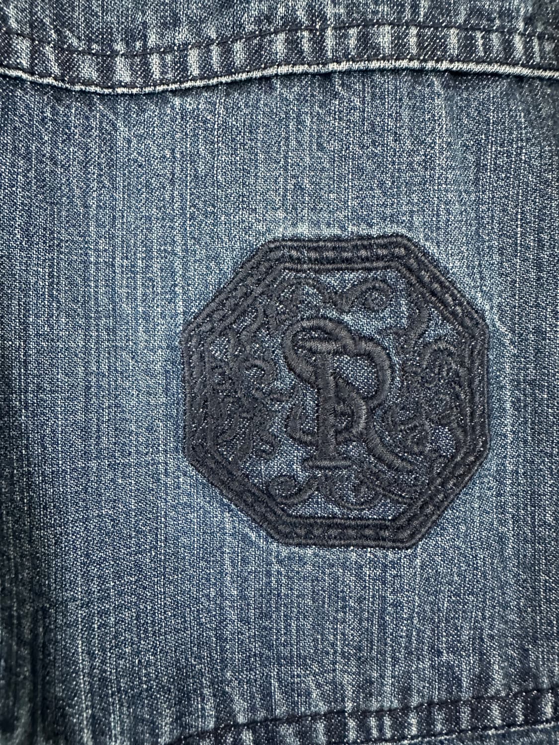 스테파노리치 데님 자수패치 버튼 장식 셔츠 상품이미지5