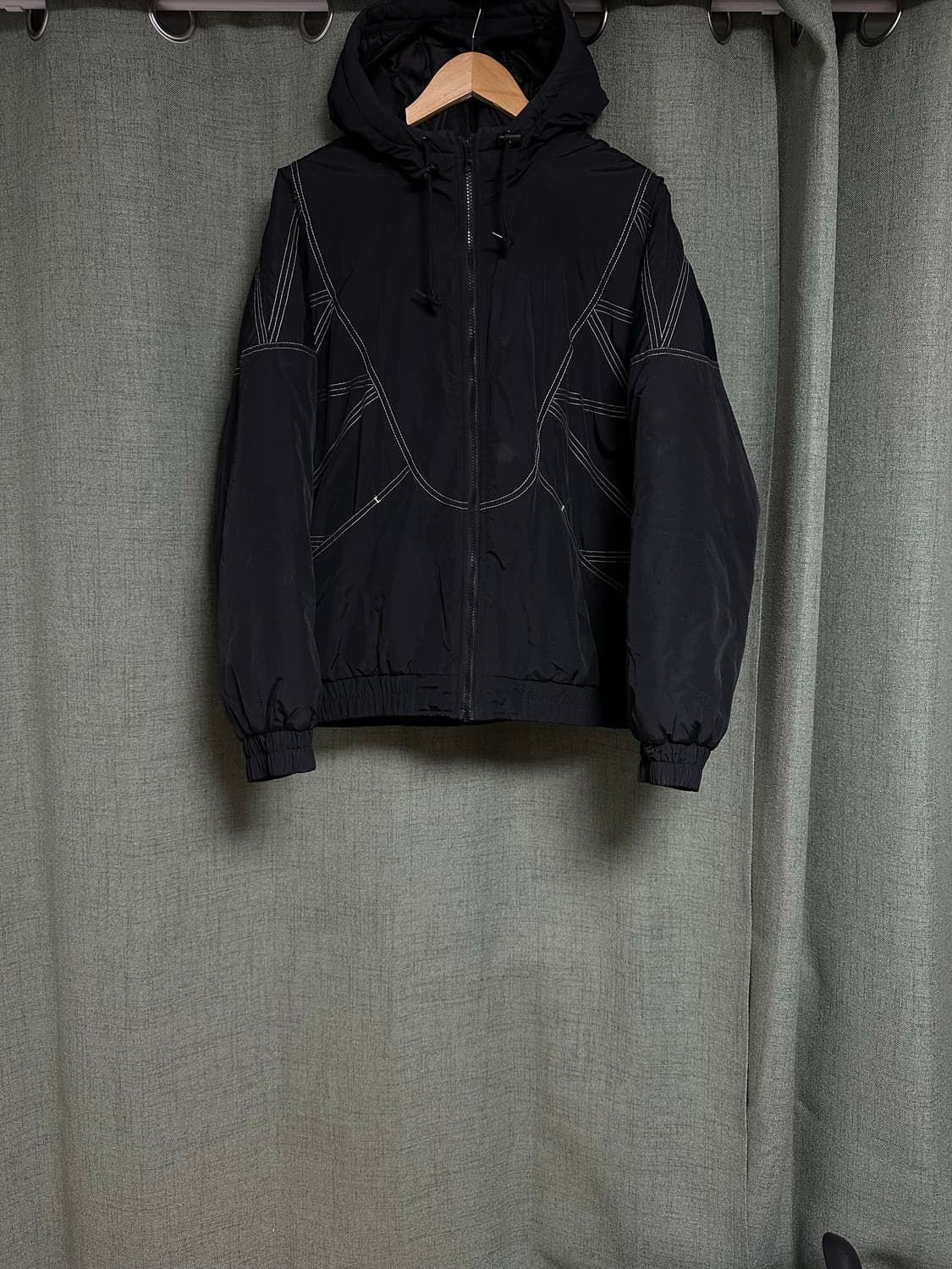 슈프림 후드패딩 상품이미지2