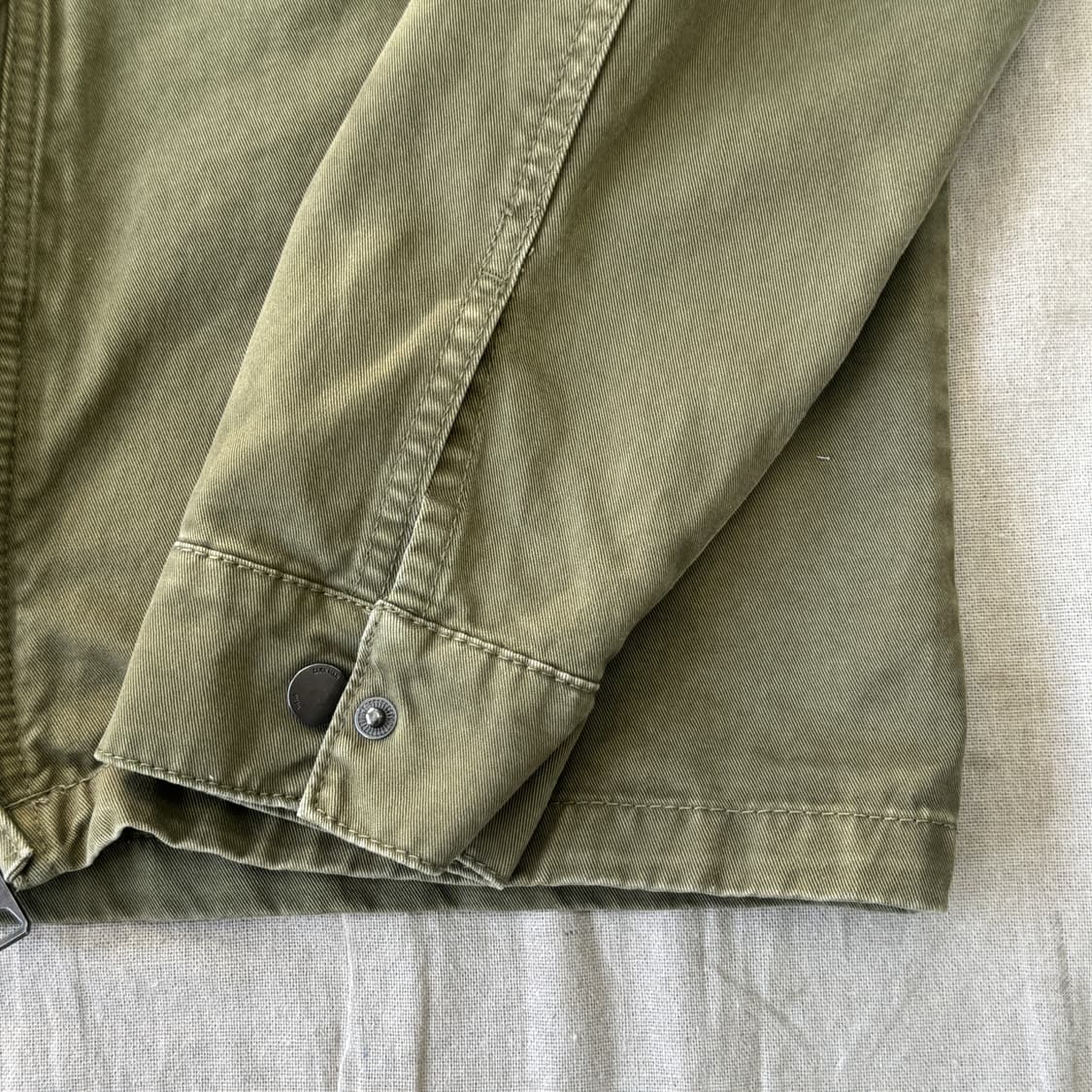 자라 밀리터리 패치 카키 야상자켓 M 상품이미지3