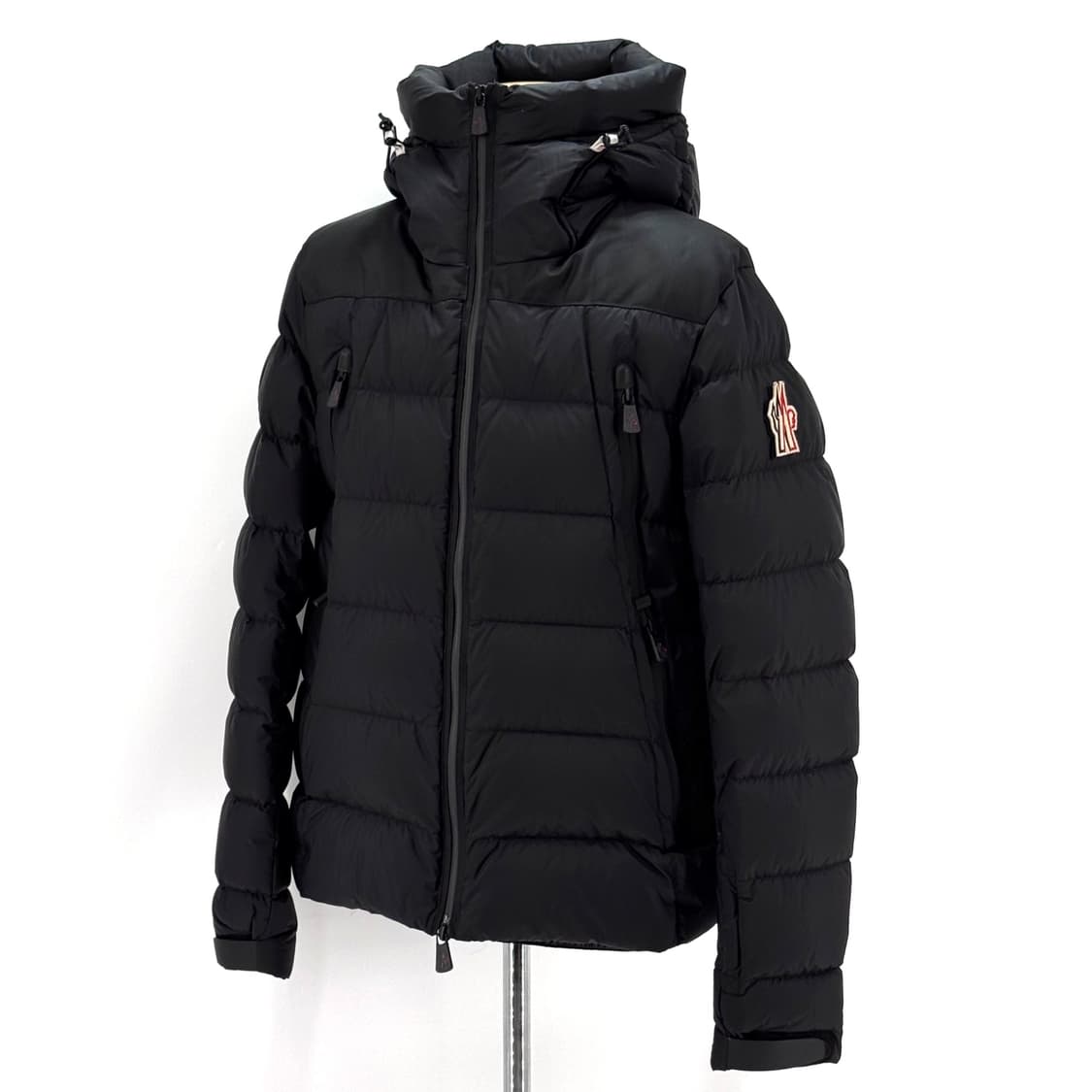 [3사이즈] 몽클레어 카무락 패딩 후드 점퍼 블랙 (1A50540) 상품이미지4