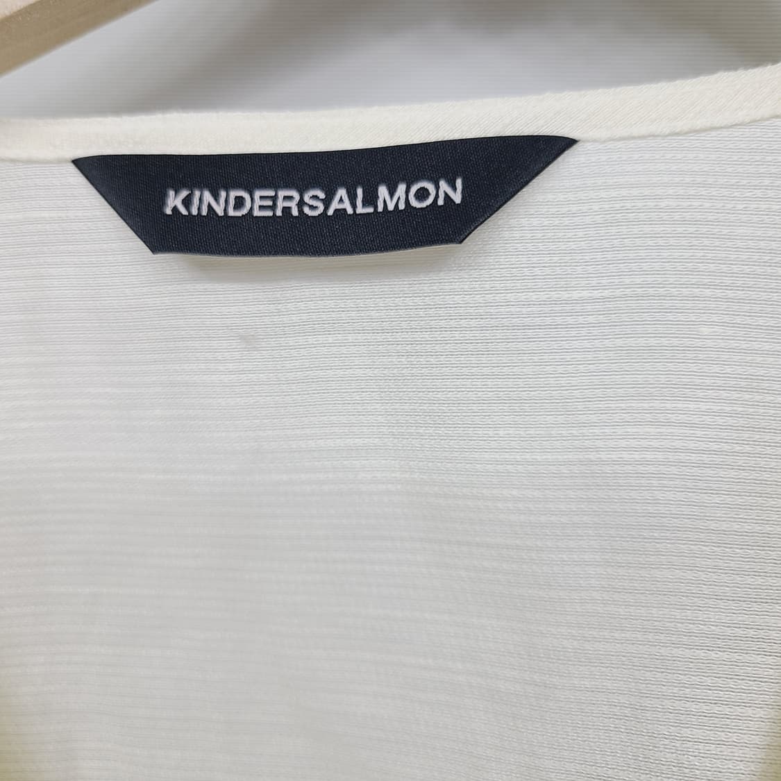 [KINDERSALMON] 킨더살몬 벌룬 블라우스 크림 (린넨 혼방) 상품이미지6