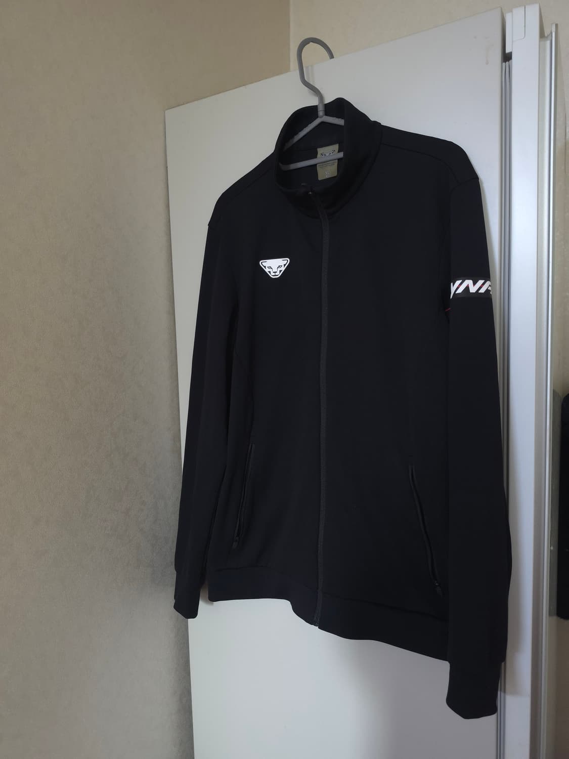 다이나핏 블랙 남성 집업 자켓 상품이미지1