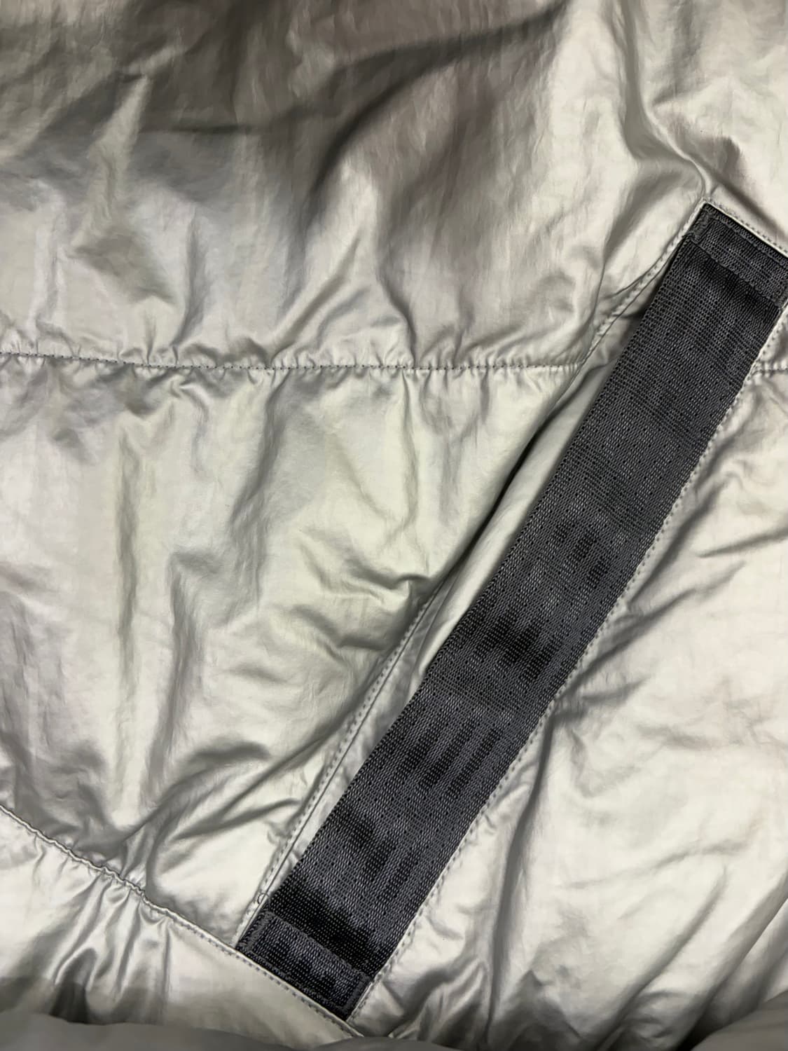 [S] 나이키 메탈 실버 패딩 상품이미지2