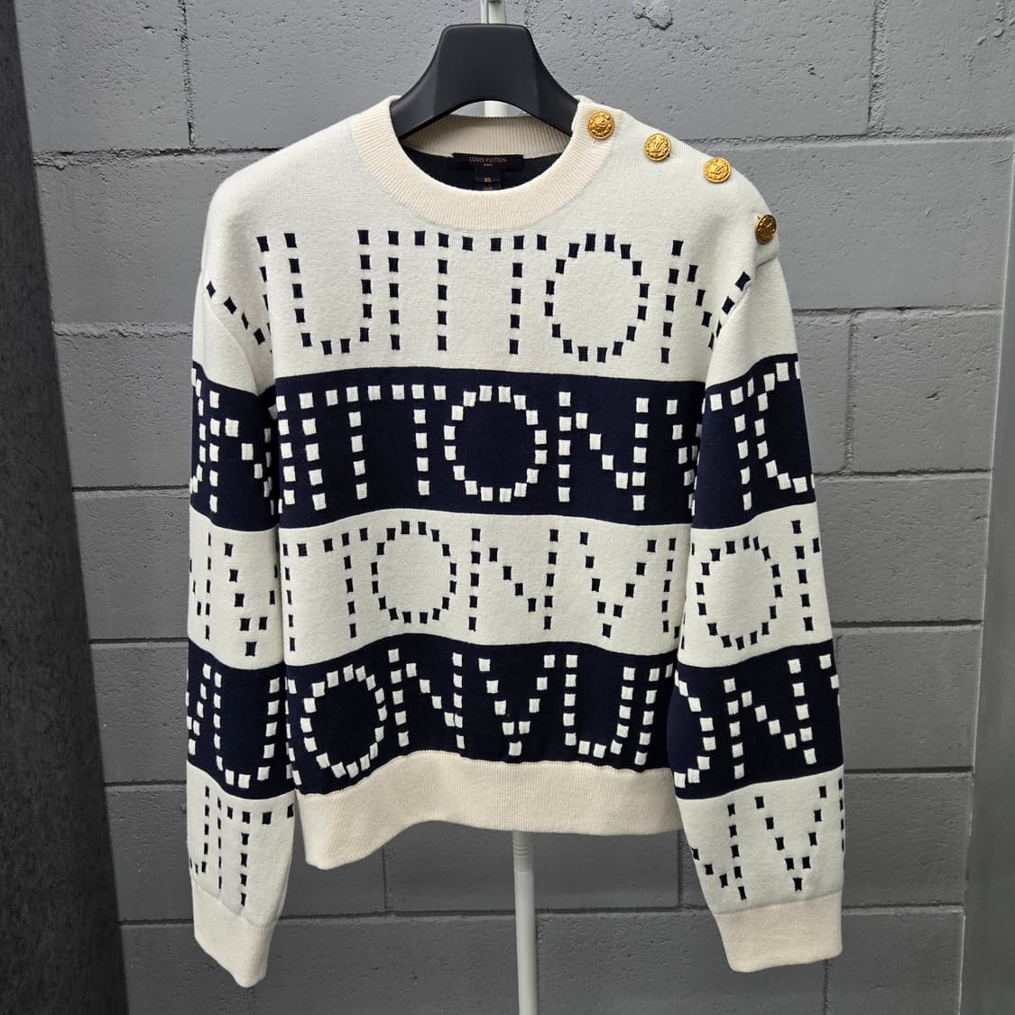 루이비통 청키 금장 니트 XS 상품이미지2