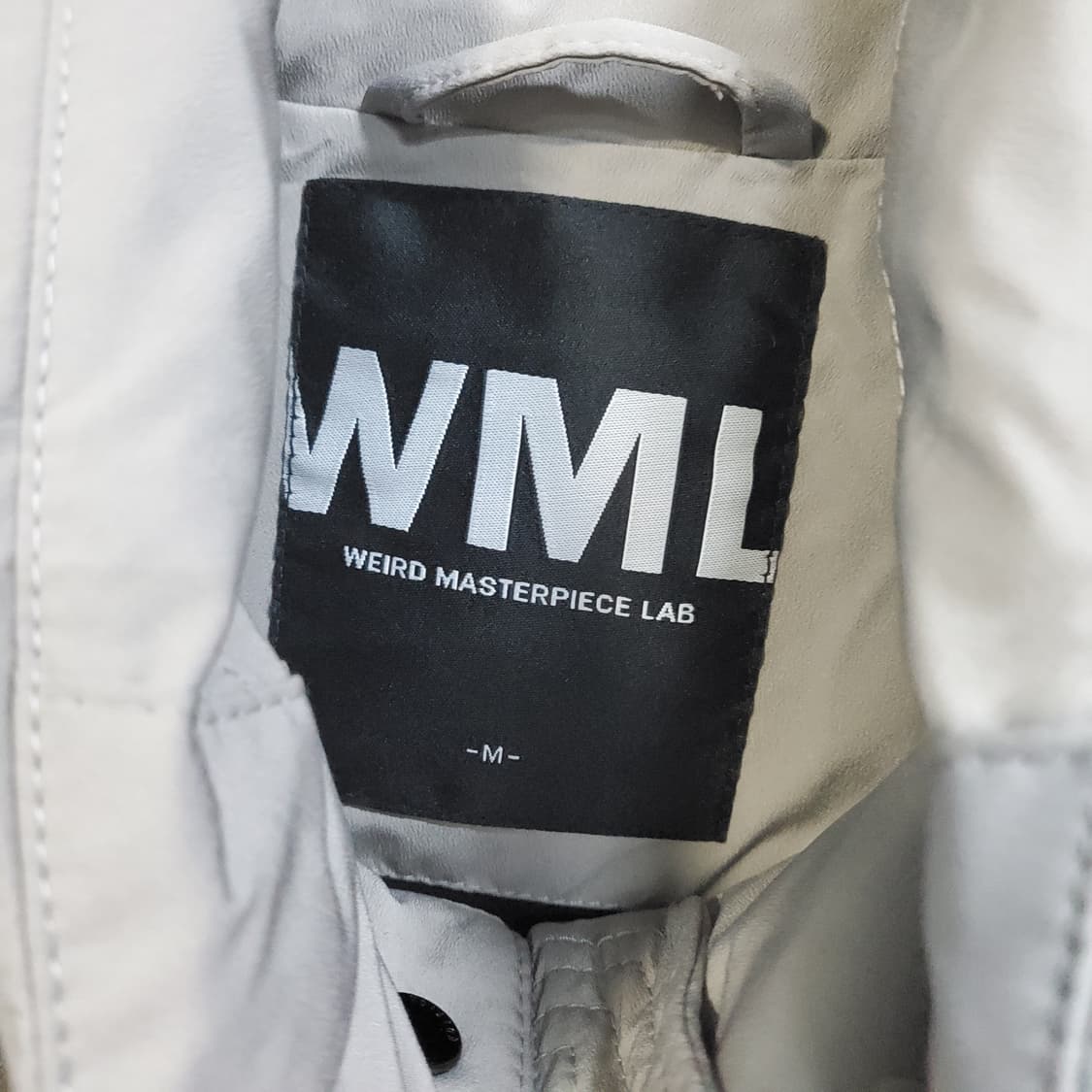 더블유엠엘 그레이 패딩  상품이미지6