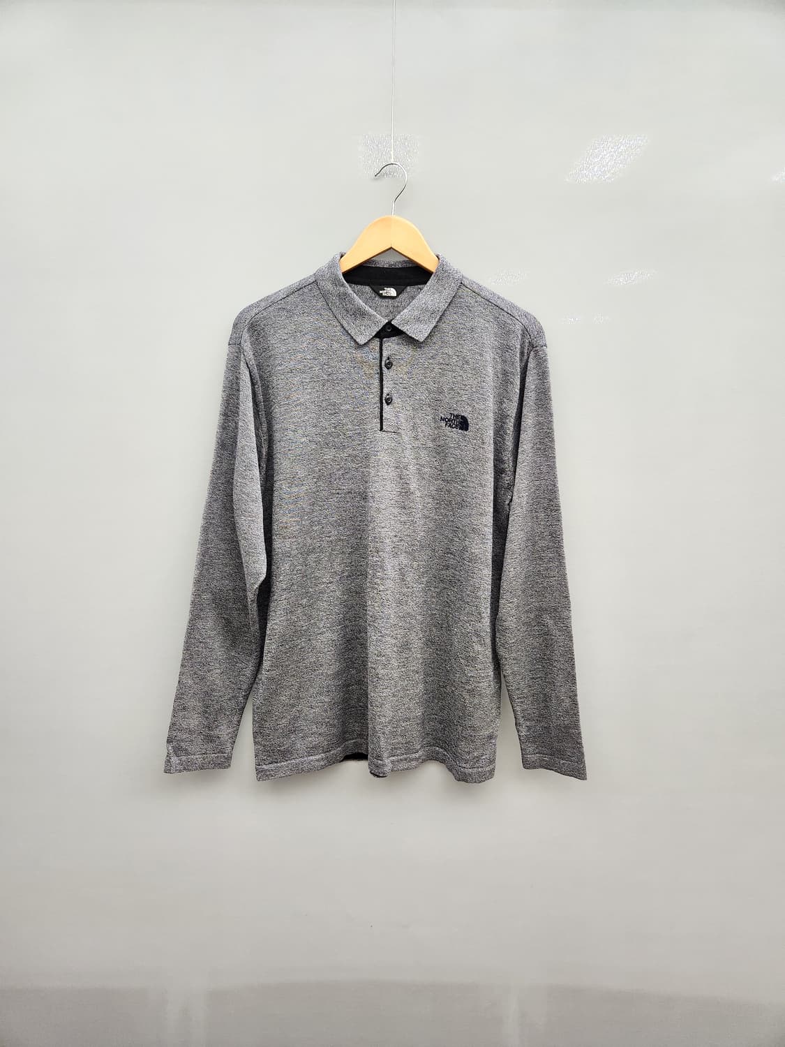 노스페이스 긴팔 카라티 그레이 상품이미지1