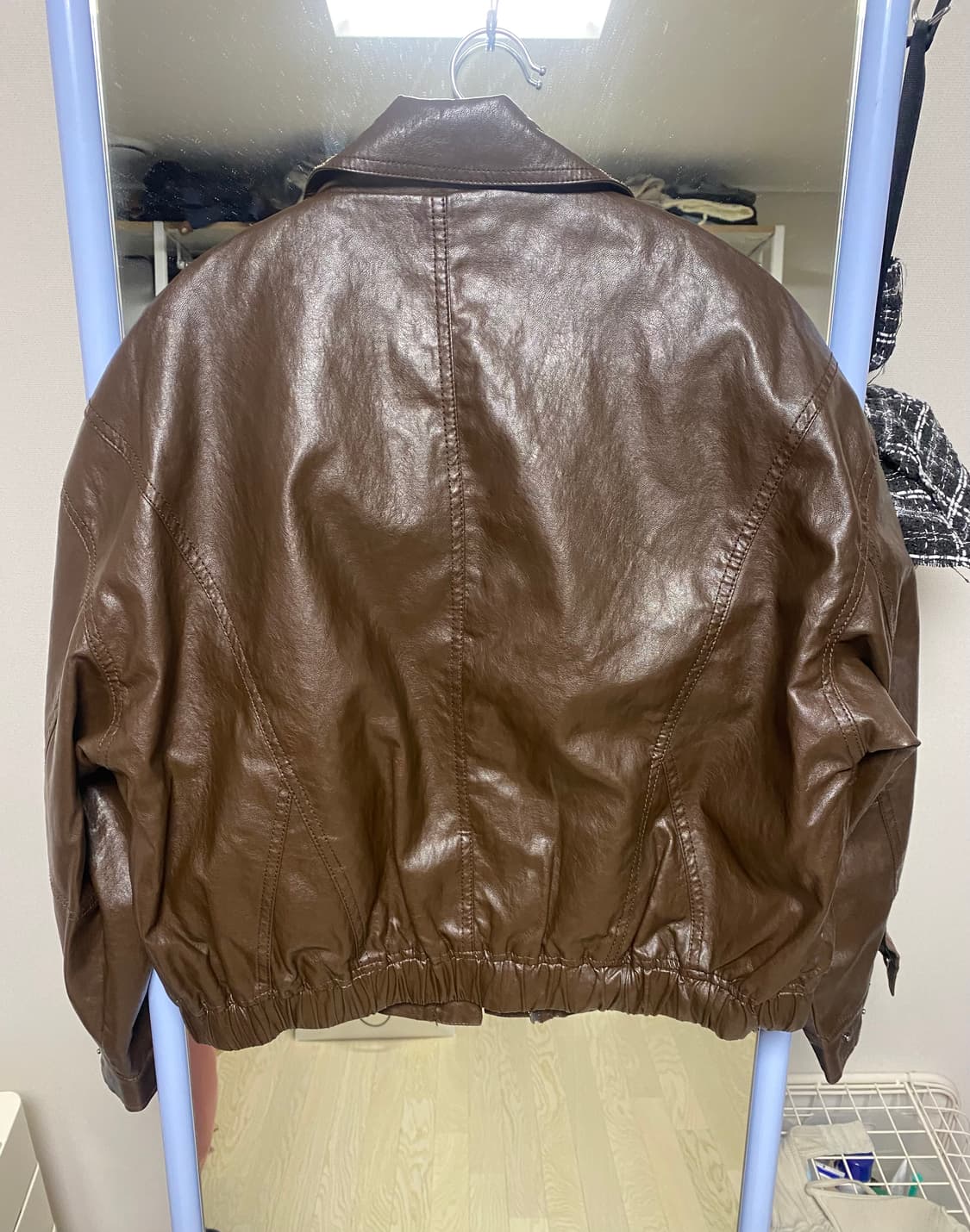 반원 아틀리에 레더자켓 상품이미지2