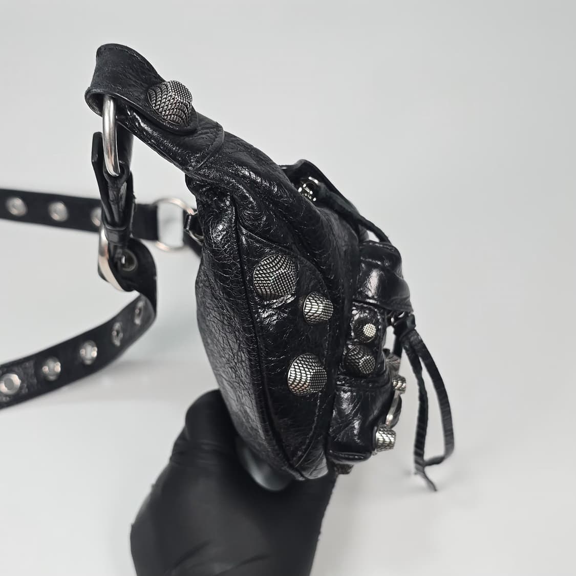 발렌시아가 르 카골 램스킨 벨트백 상품이미지5