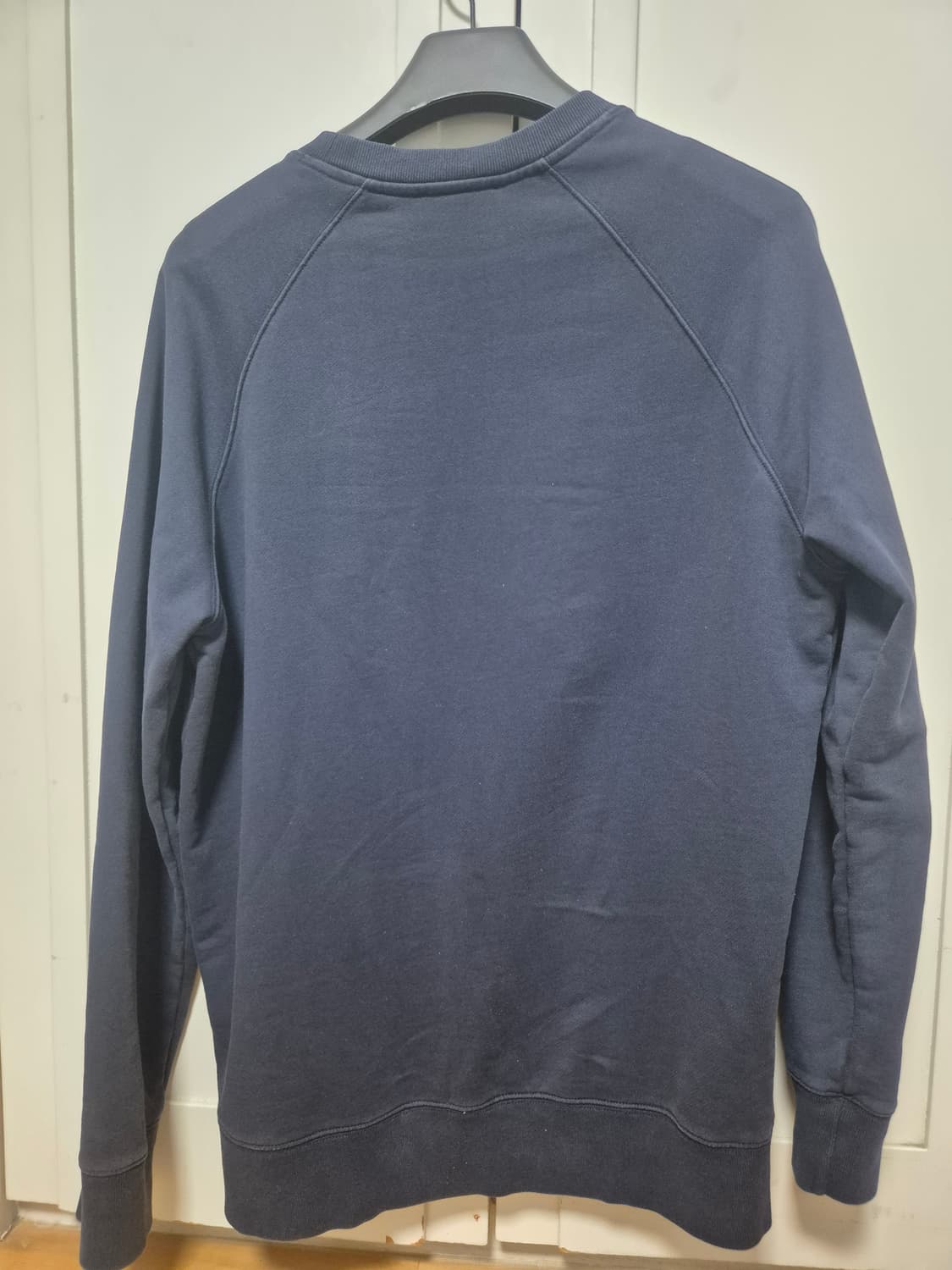 메종키츠네 네이비 맨투맨 상품이미지2