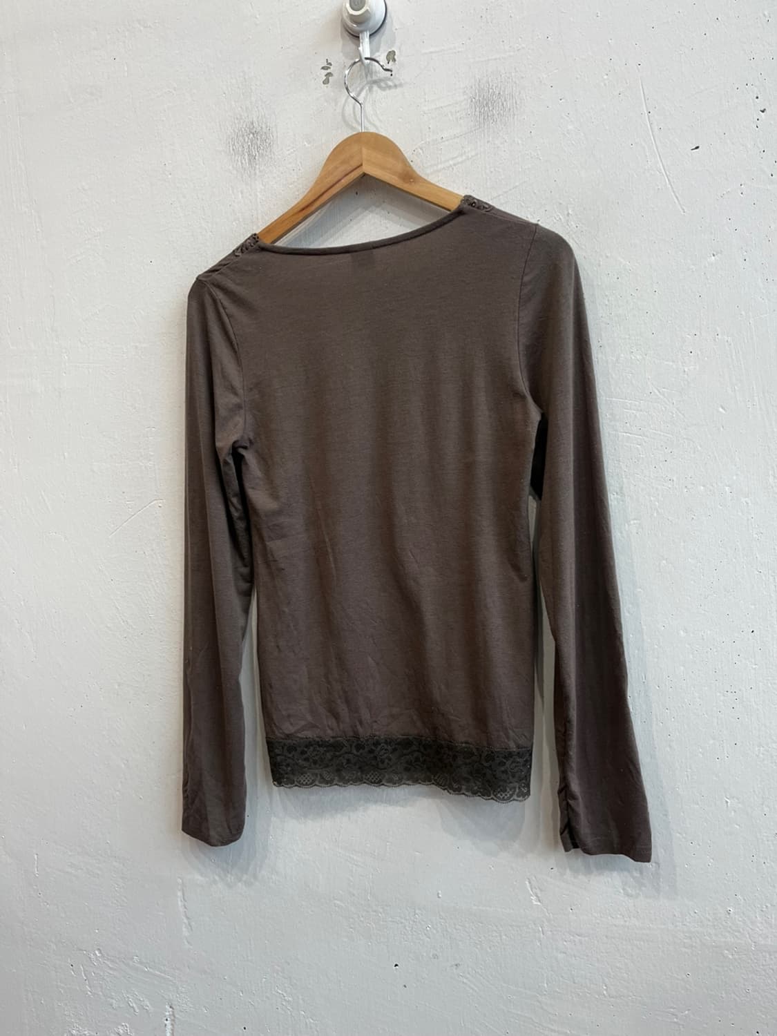 액시즈팜 레이스 롱슬리브 상품이미지2