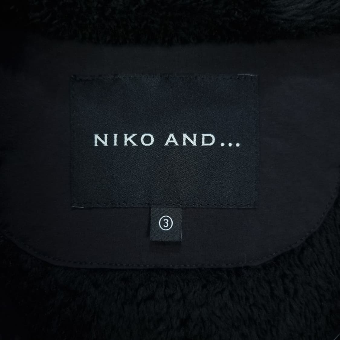 [니코앤드] 안감 내피 탈부착 오버사이즈 후드 자켓 블랙 M17938 상품이미지7