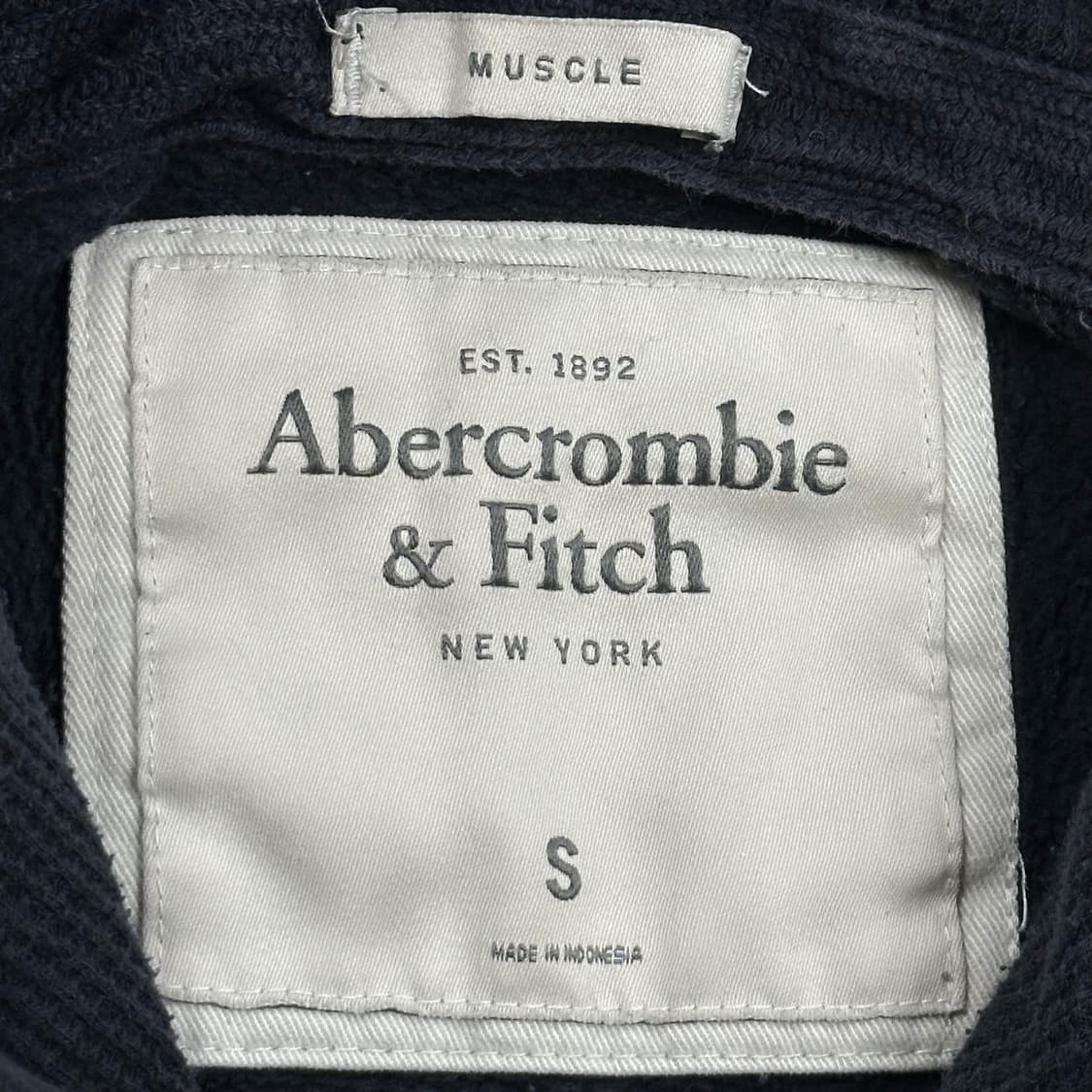 아베크롬비 뉴욕 피치 네이비 후드티 (S 여성추천) 상품이미지5
