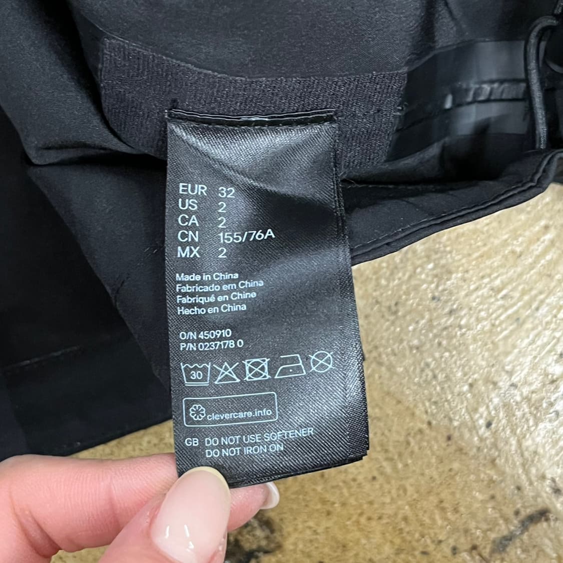 [정품] 알렉산더왕 x h&m 블랙 후드 윈드브레이커 자켓 b17 상품이미지6