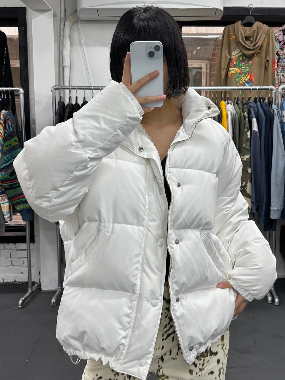 The Barnet 더바넷 화이트 구스 푸퍼 패딩 상품이미지1