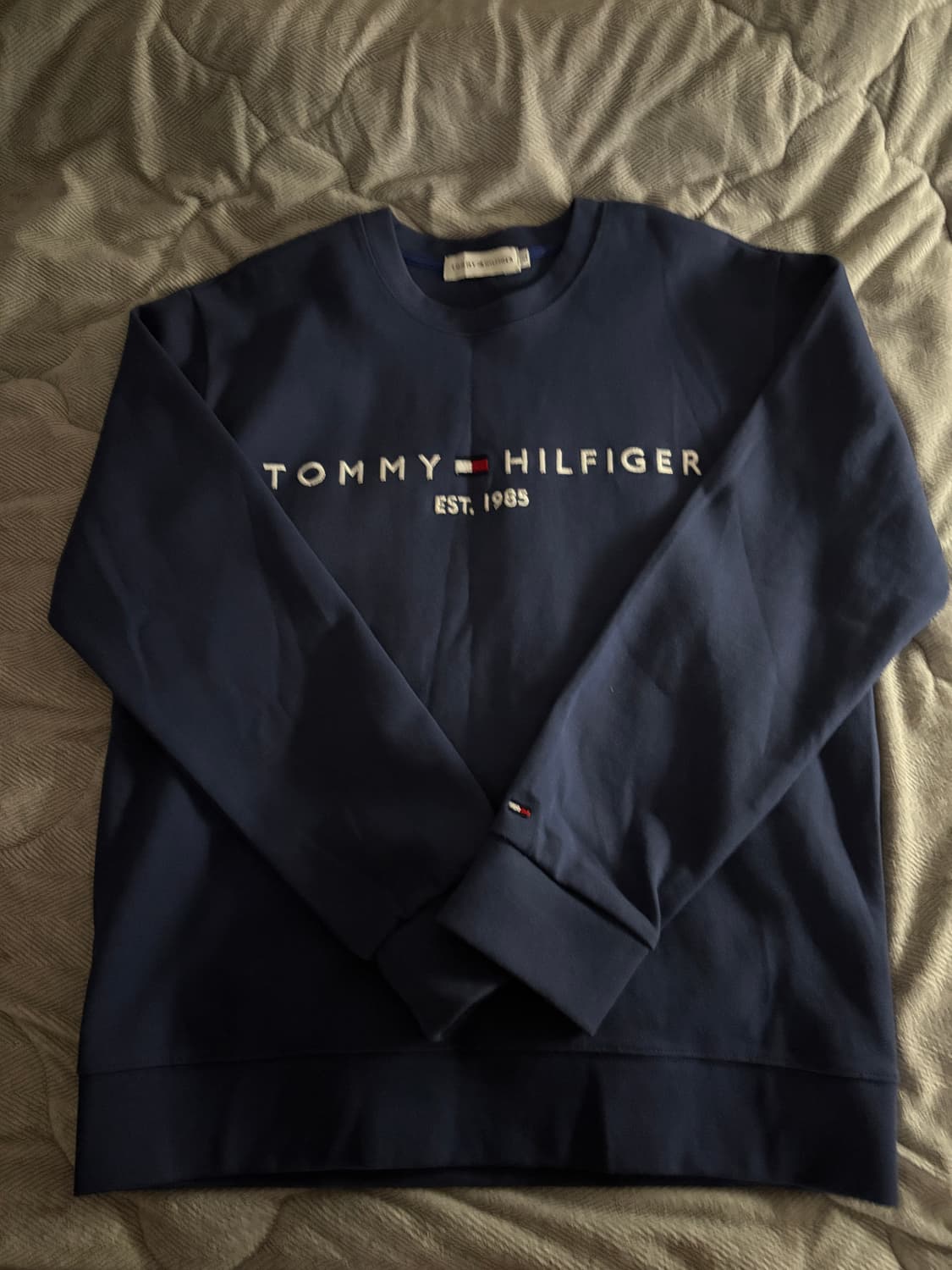 Tommy Hilfiger L 상품이미지1