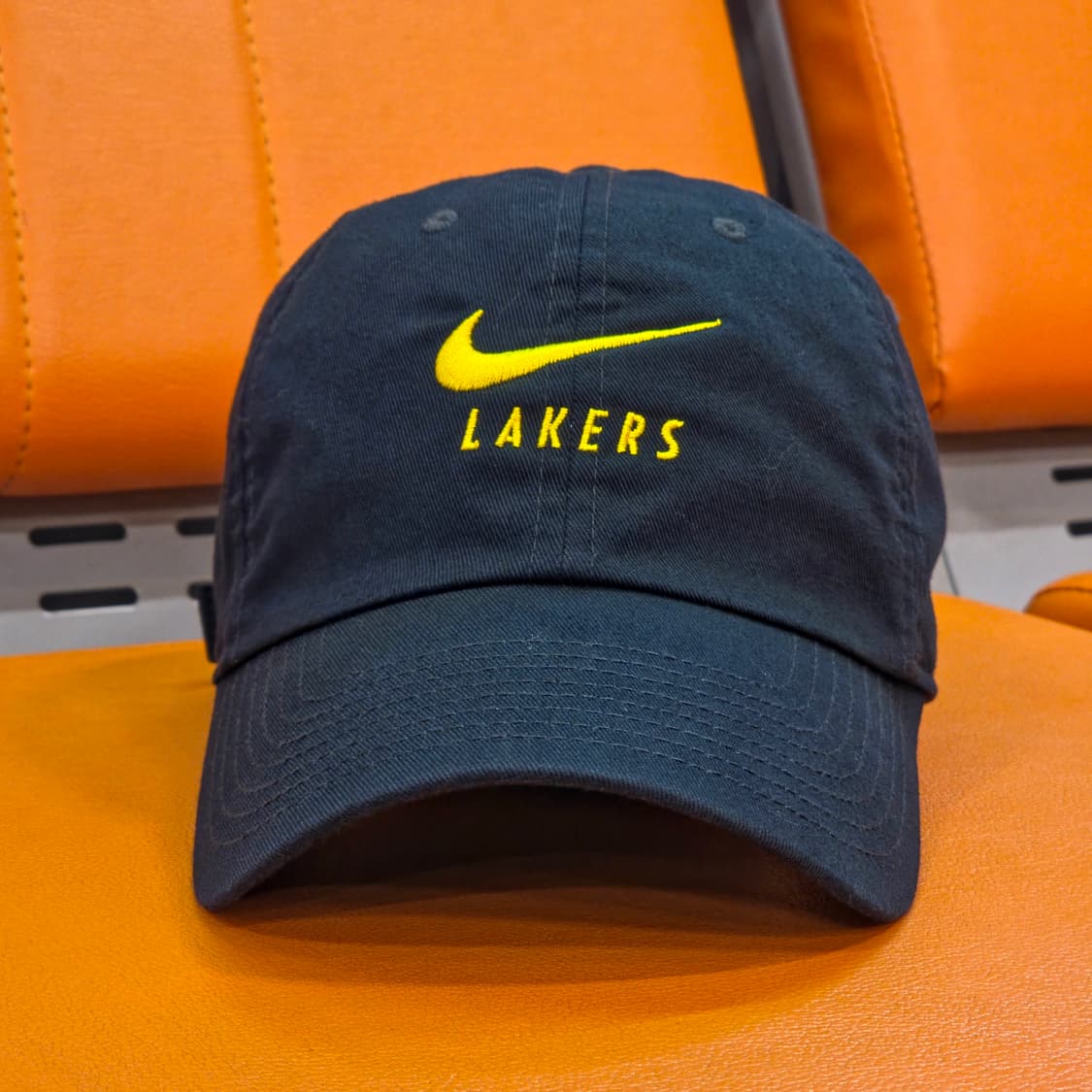 나이키 레이커스 볼캡 모자 상품이미지2