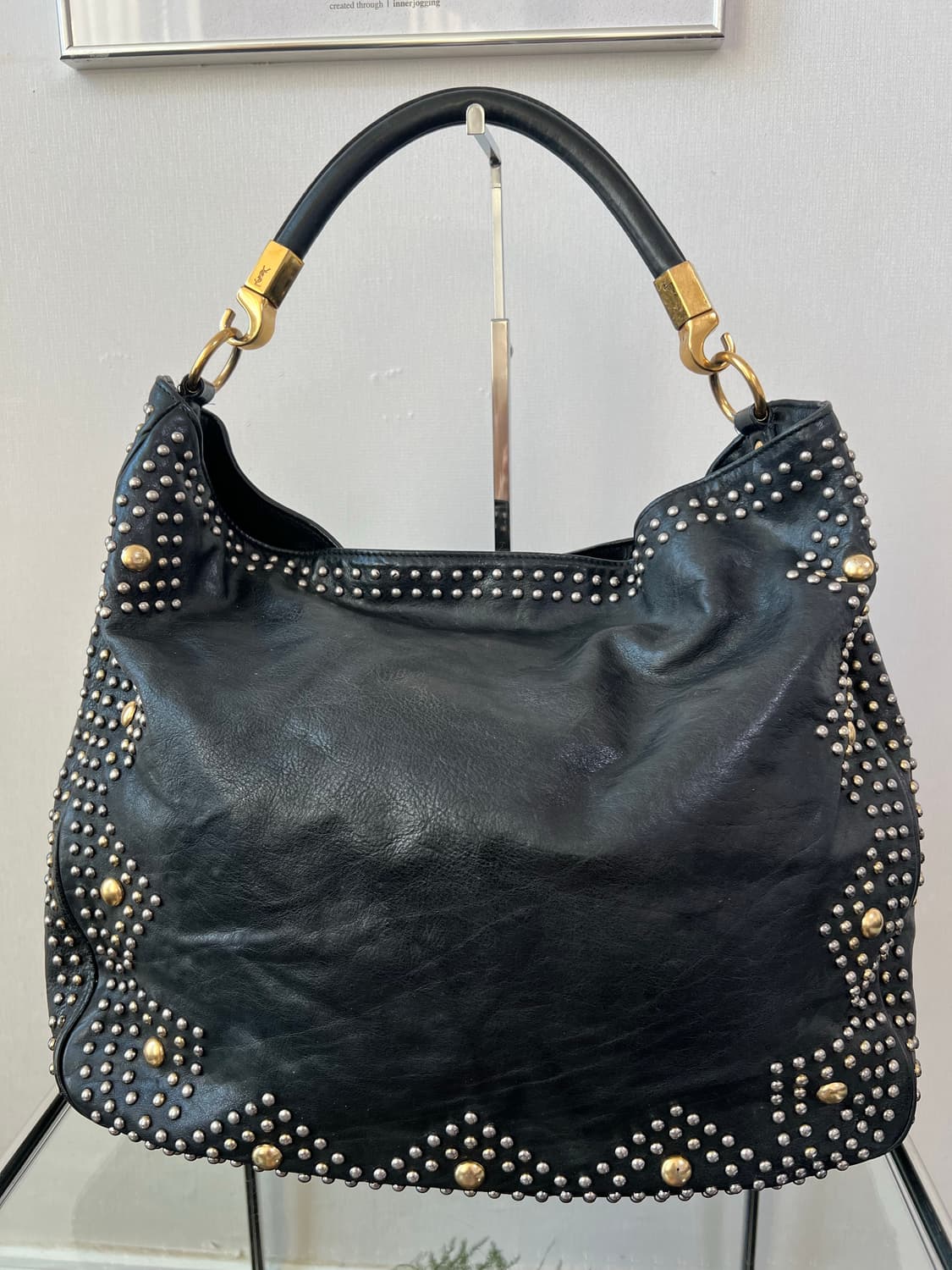 YSL 생로랑 로디 락 스터드 호보백 상품이미지4