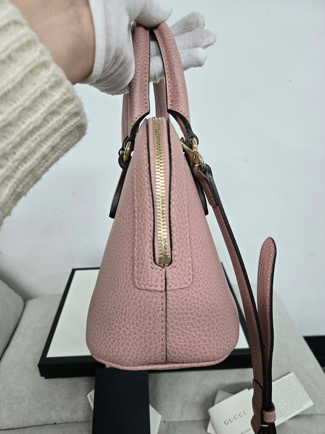 [보증서 정품] 구찌 인터로킹 돔 숄더백 상품이미지4