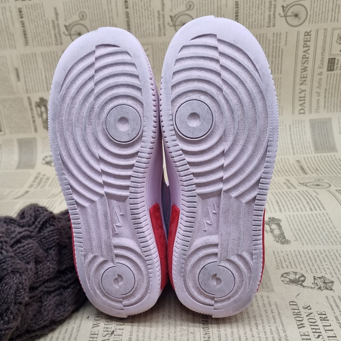 나이키 에어포스1 폰탄카 여성운동화235  상품이미지3