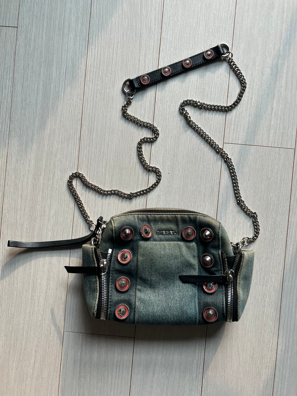 디젤 데님 스터드 숄더 백(택있음) 상품이미지1