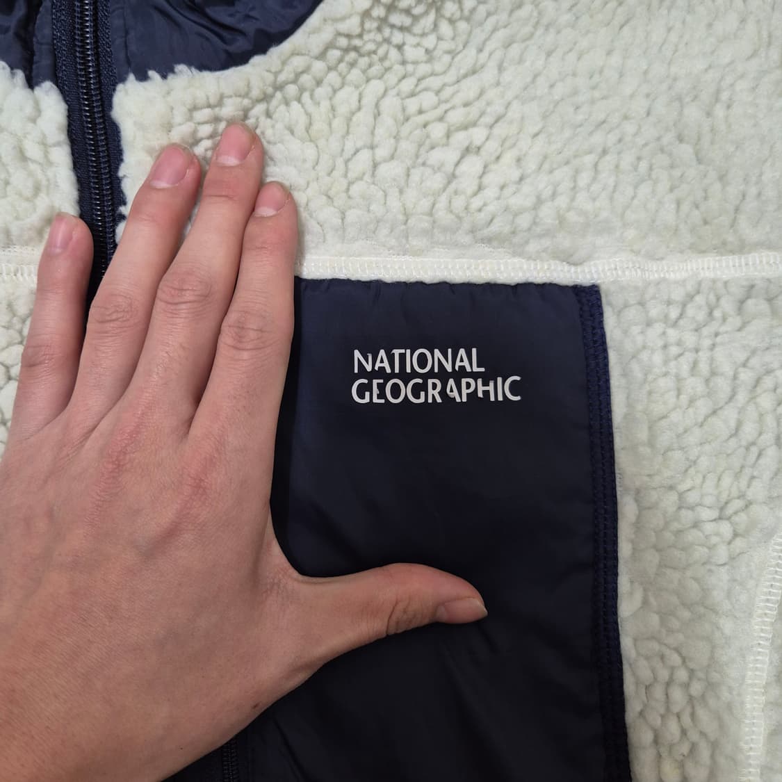 내셔널지오그래픽 로고 뽀글이 후리스 자켓 상품이미지4