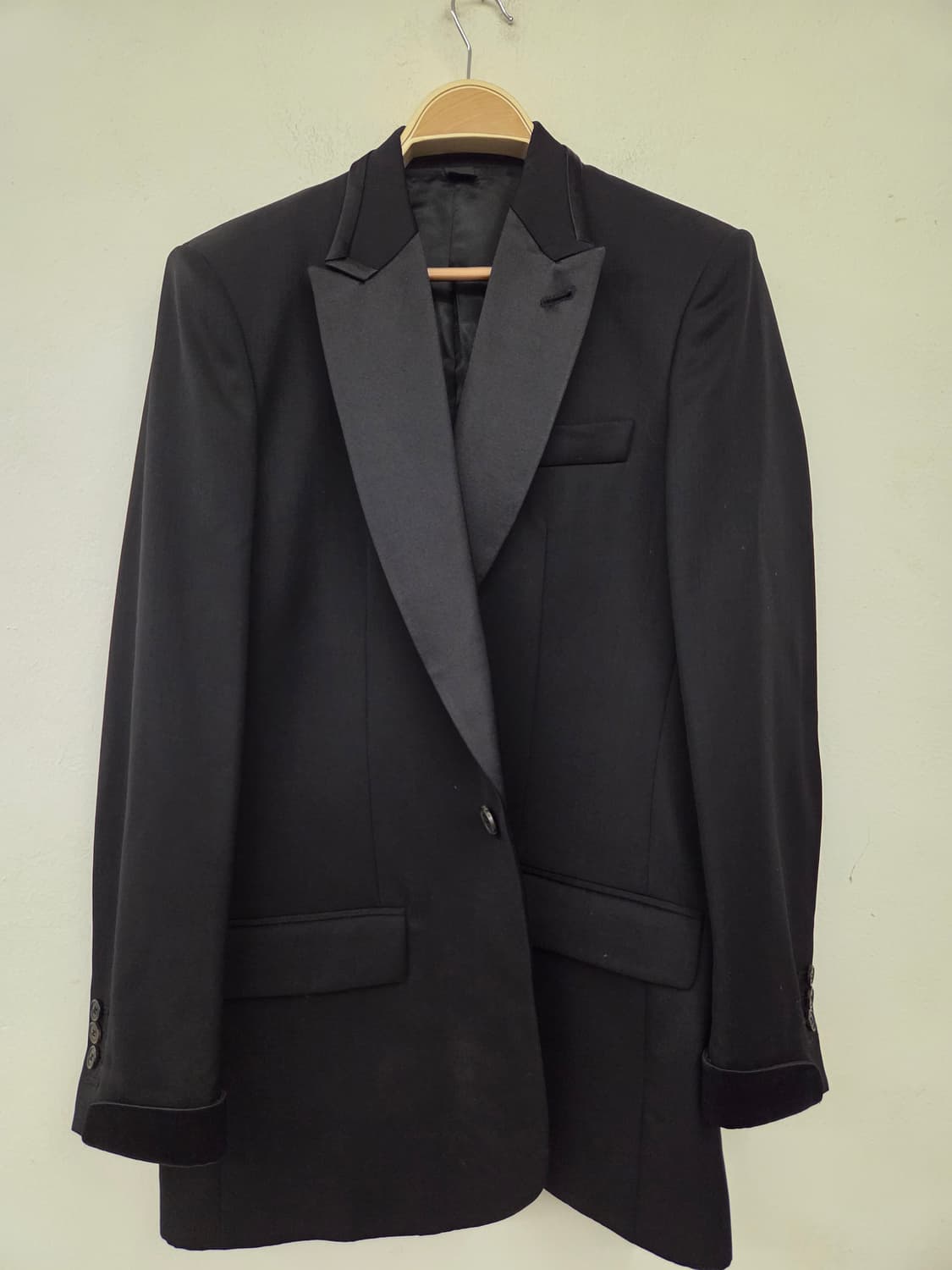 빅터앤롤프 블랙 울 테일러드 자켓 50 상품이미지1