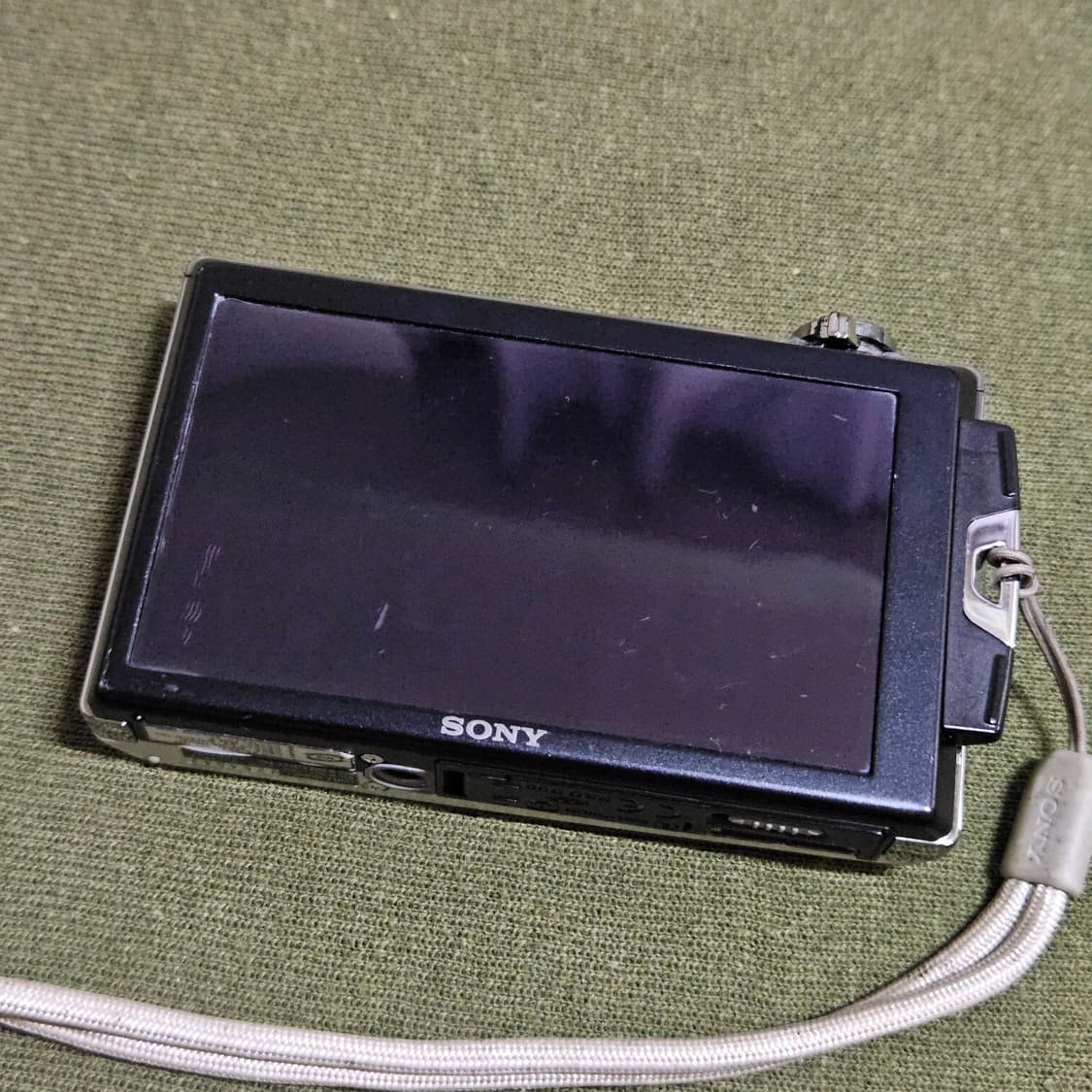 소니 사이버샷 dsc T-500 빈티지 디카 판매합니다 상품이미지3