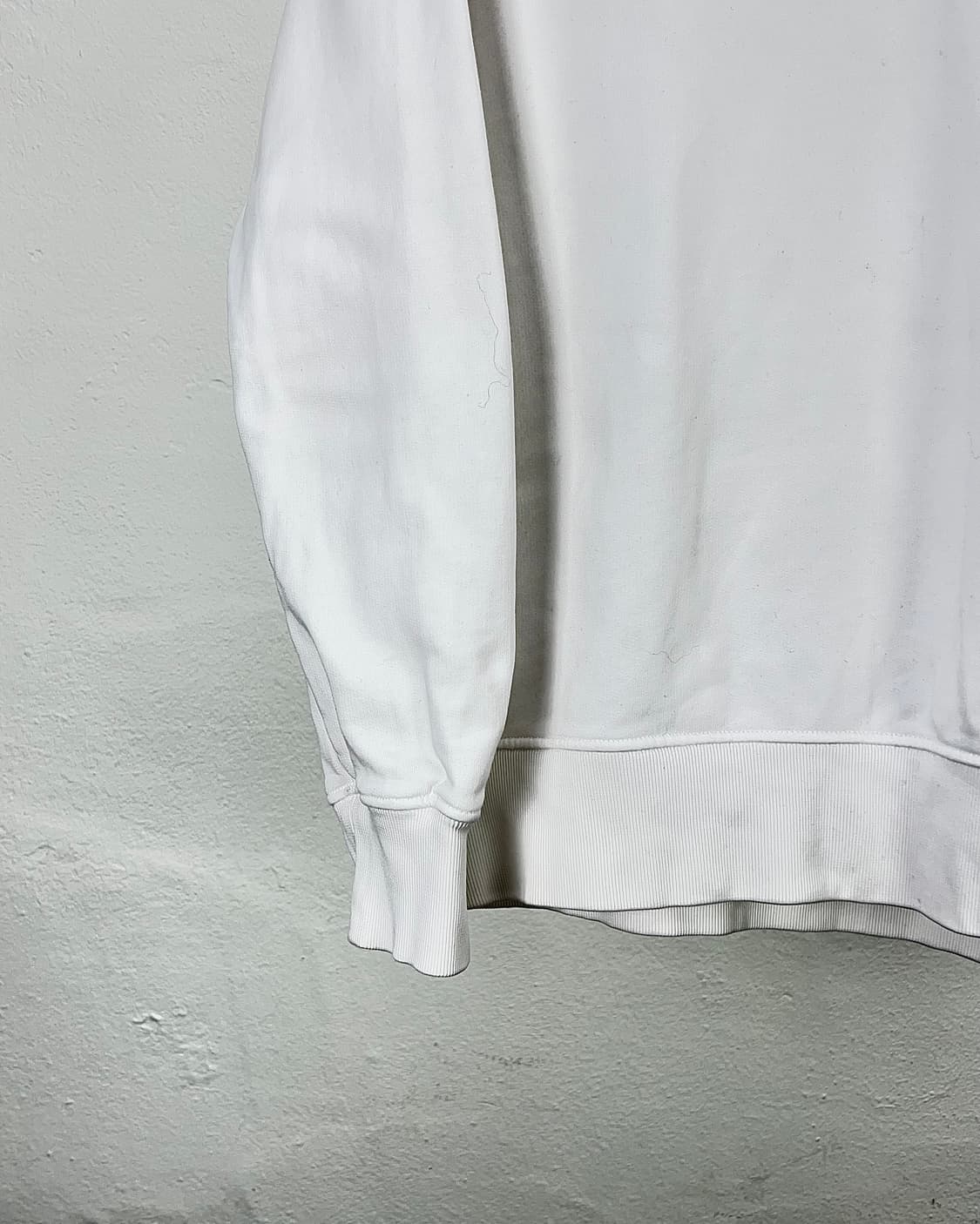 스톤아일랜드 화이트 크루넥 와펜 스웨트 셔츠 상품이미지4