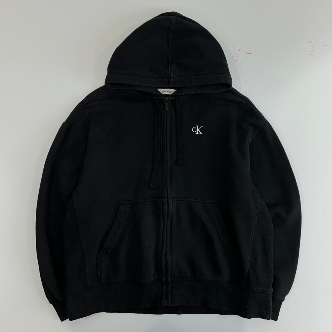 Calvin klein 캘빈클라인 CK로고 블랙 후드집업 상품이미지3