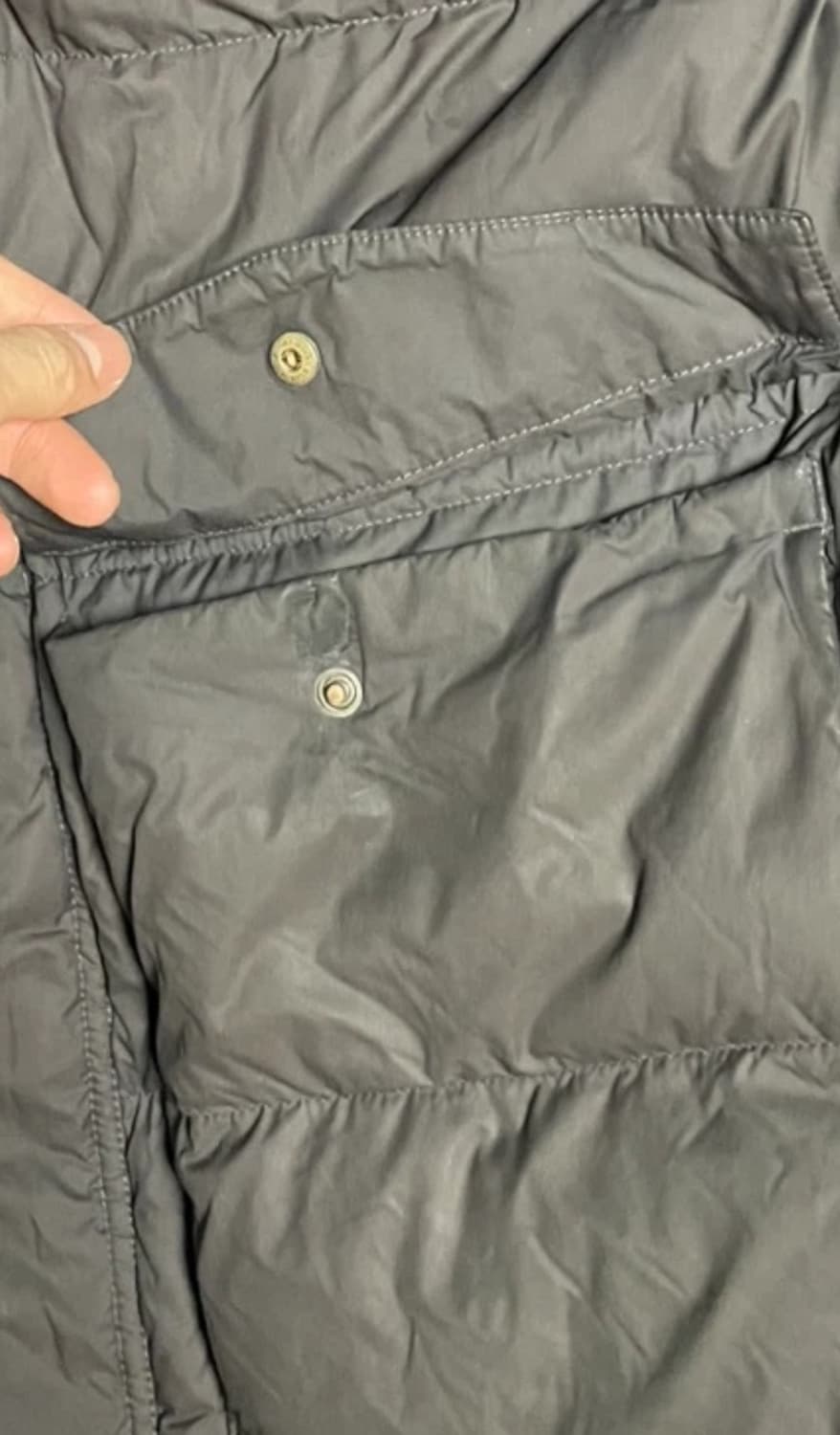 파타고니아 사일런트 후드 패딩 상품이미지7