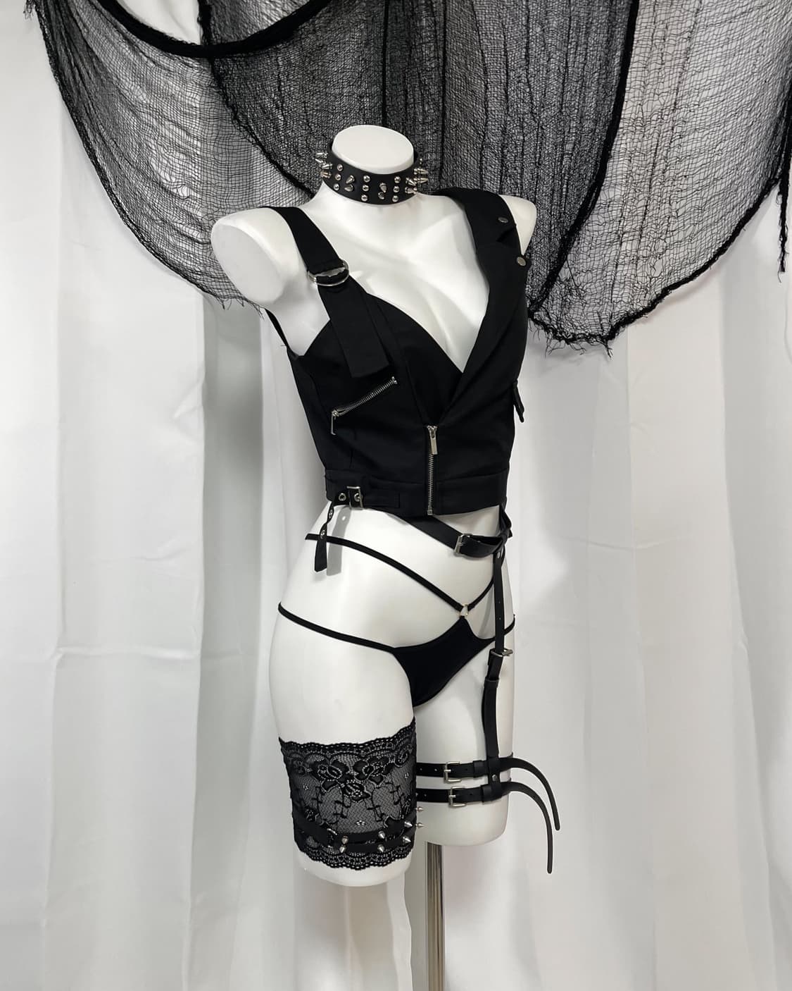 black vest  상품이미지3