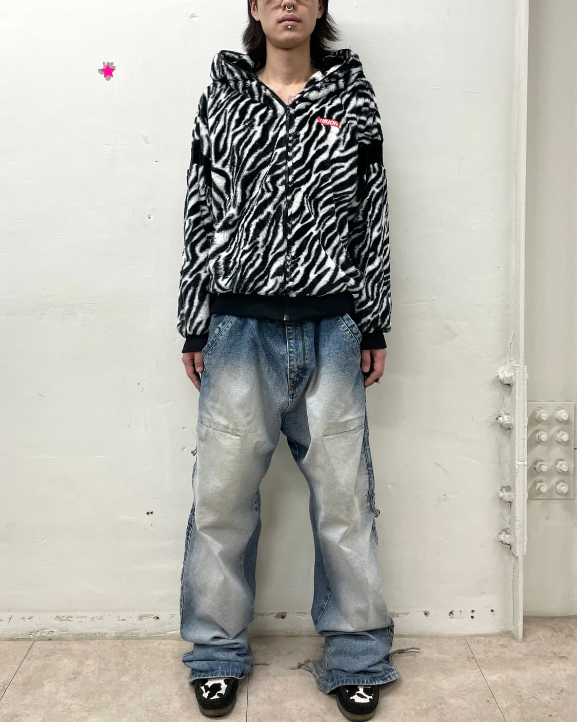 Vision Zebra Fur Hooded Zip-Up  상품이미지3