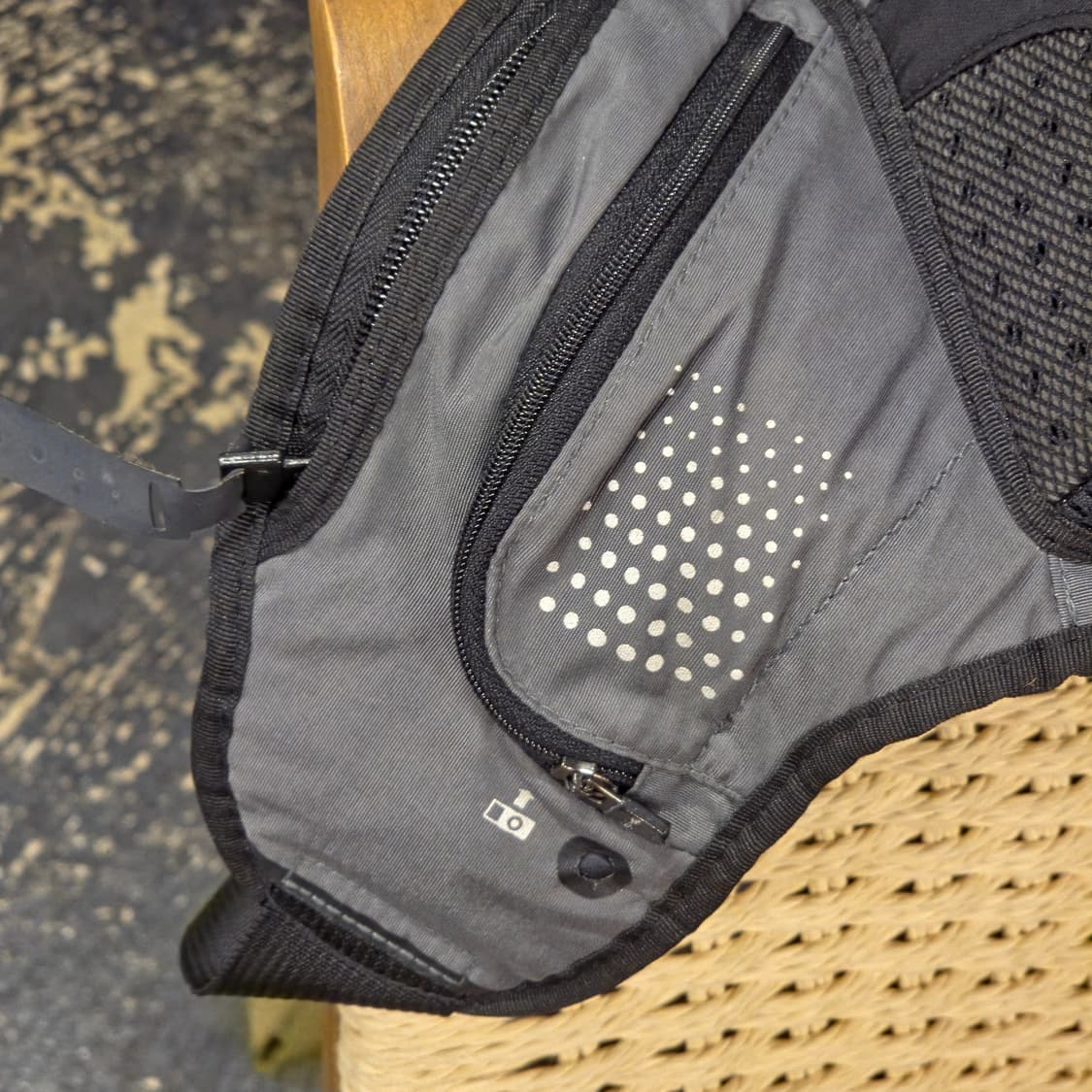 나이키 러닝 보틀 백 상품이미지4