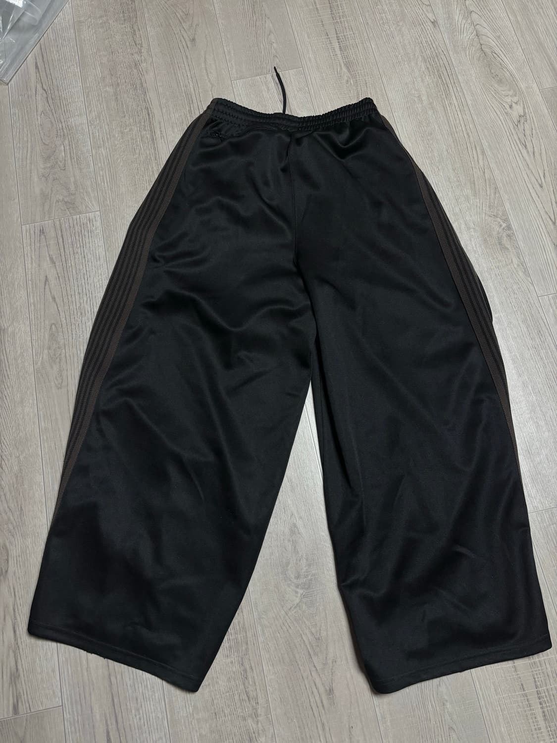 [xs] 니들스 hd 트랙팬츠 블랙  상품이미지2