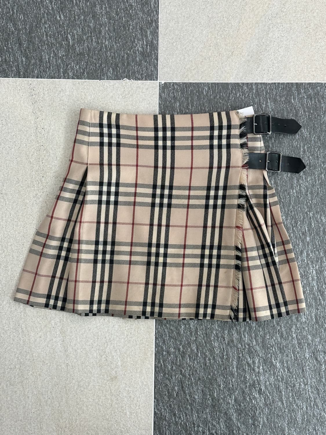 버버리 체크 버클 미니 스커트 상품이미지1